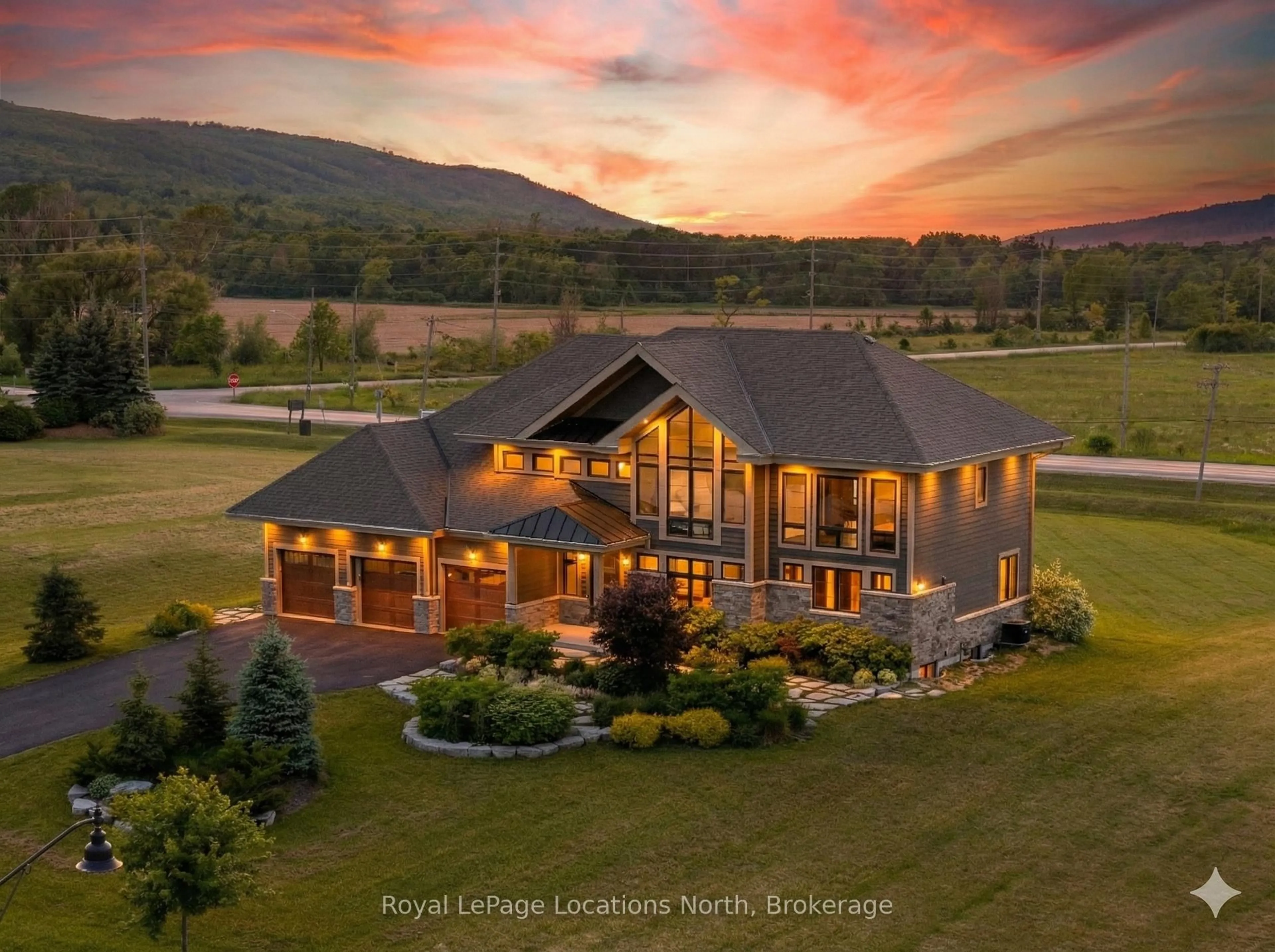 A pic from outside/outdoor area/front of a property/back of a property/a pic from drone, mountain view for 11 WINDROSE VALLEY Blvd, Clearview Ontario L9Y 0K2