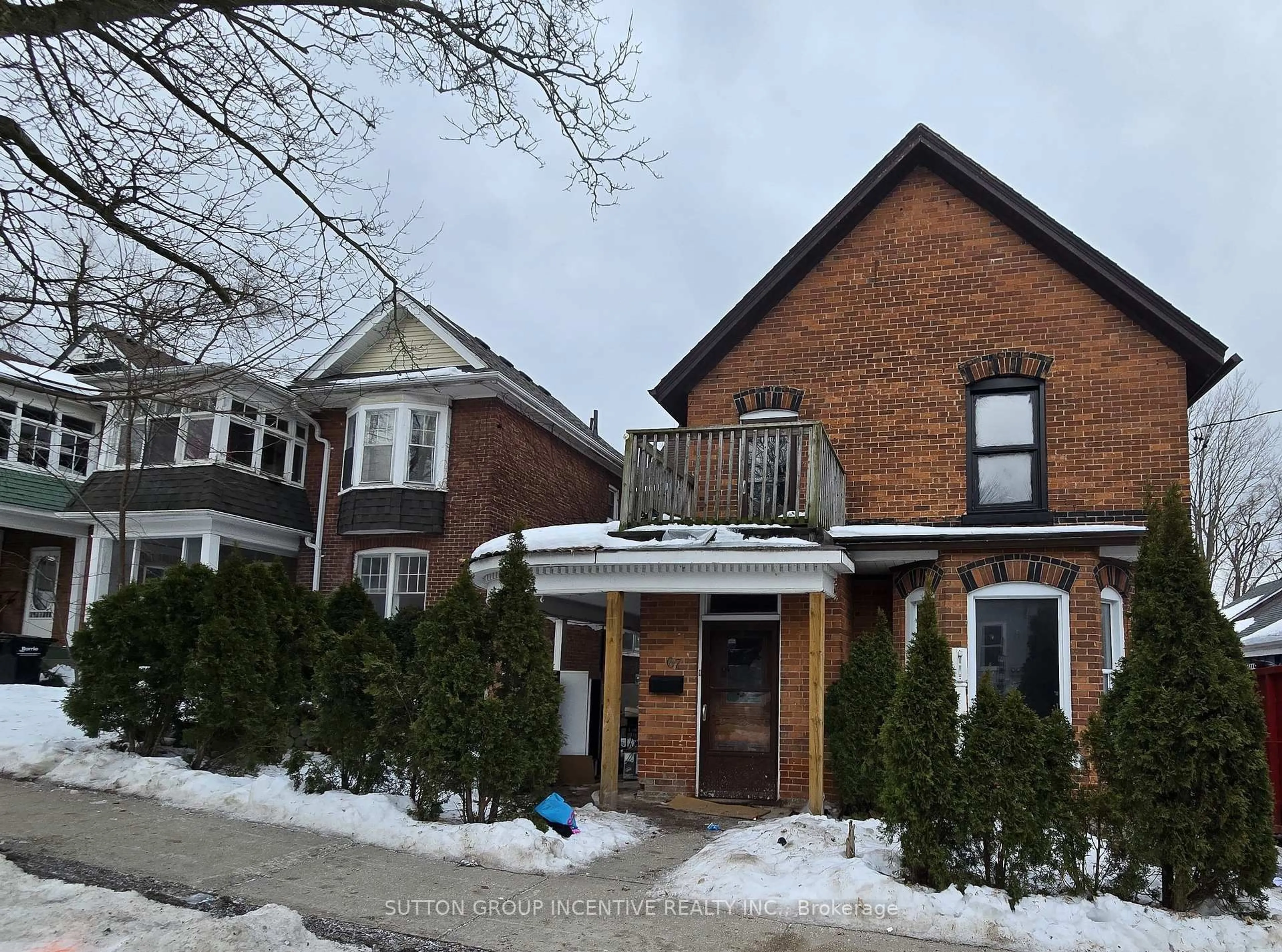 Home with brick exterior material, street for 67 Mcdonald St, Barrie Ontario L4M 1P4