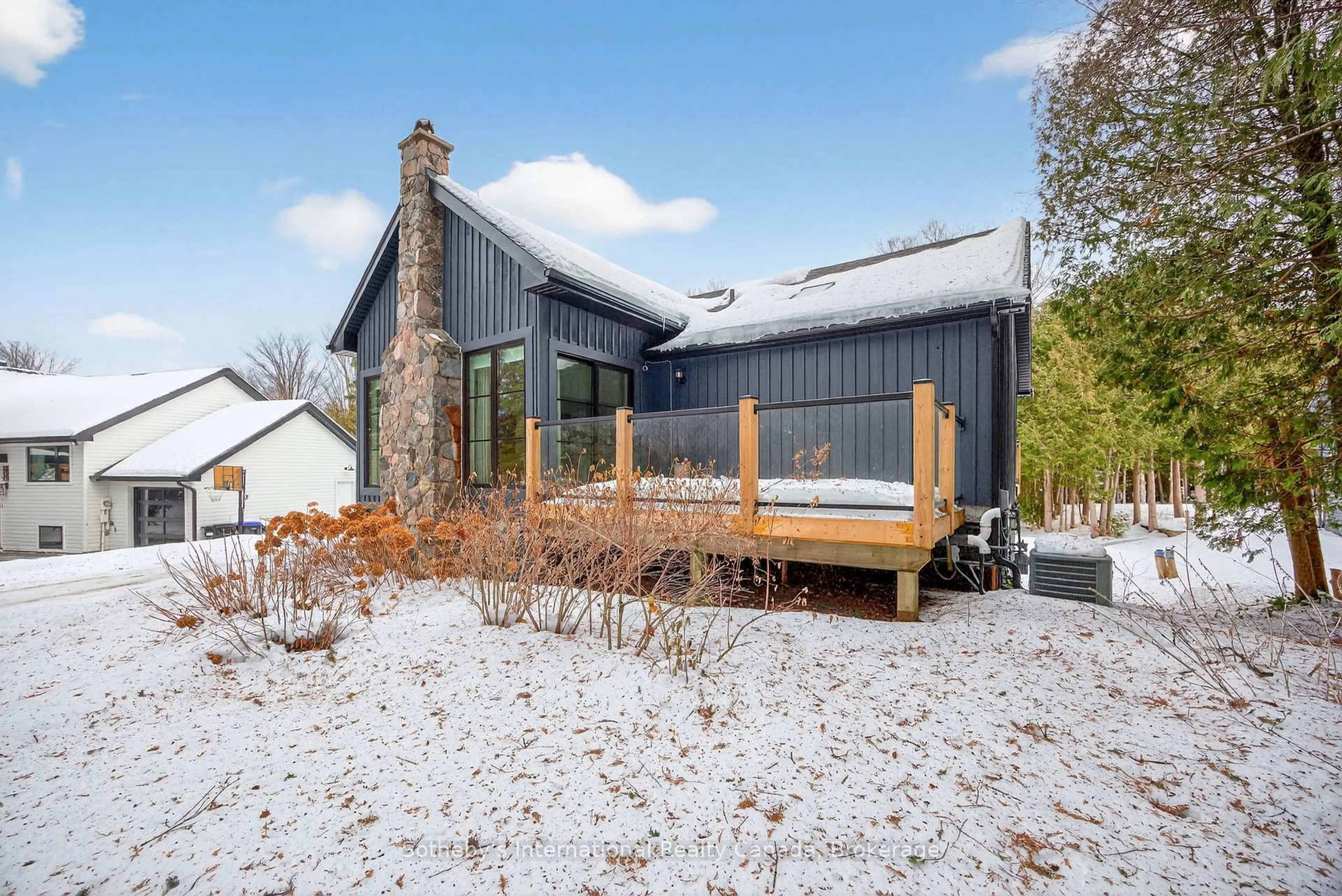 Unknown for 33 Slalom Gate Rd, Collingwood Ontario L9Y 5A9