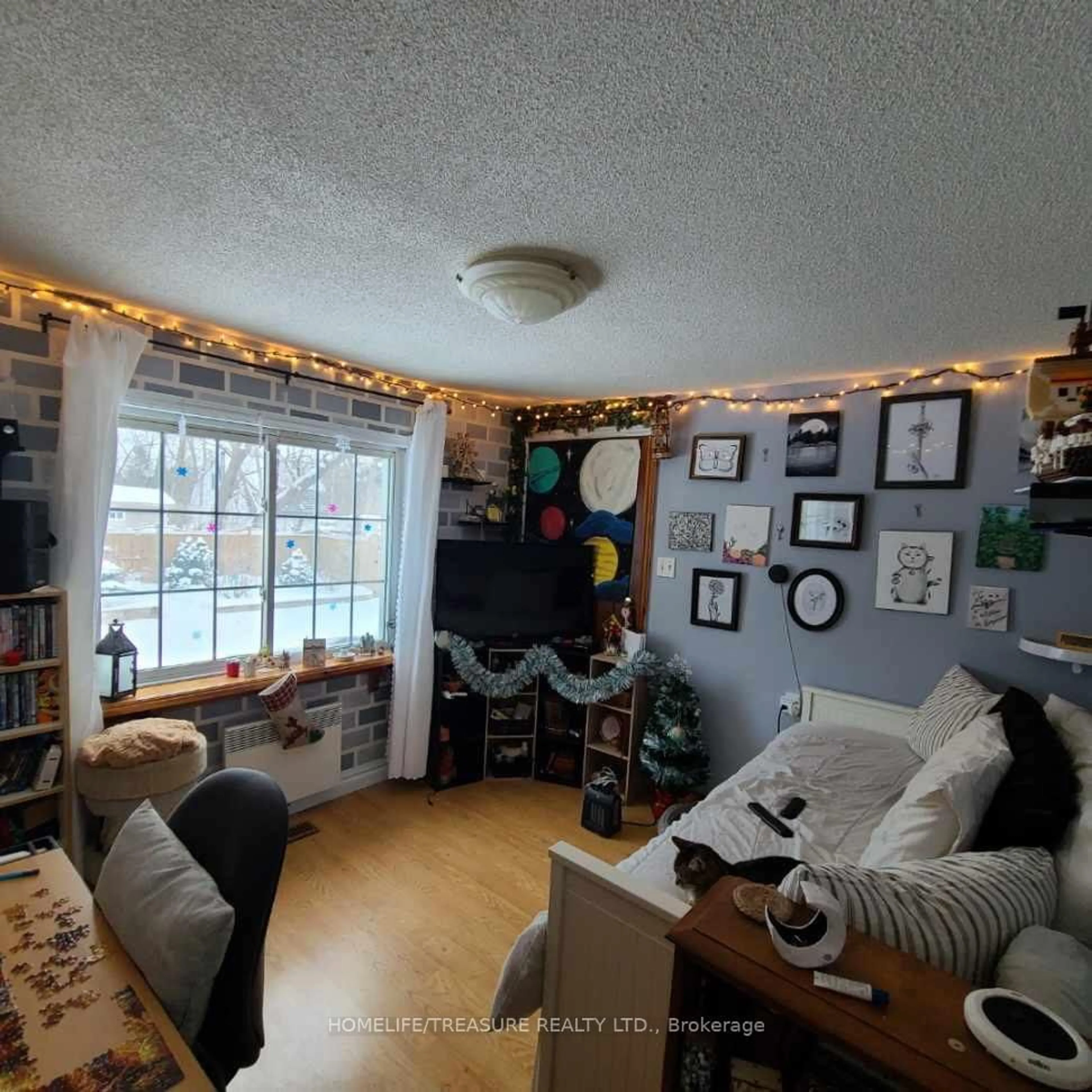 A pic of a room for 16 WELLINGTON St, Collingwood Ontario L9Y 0X2