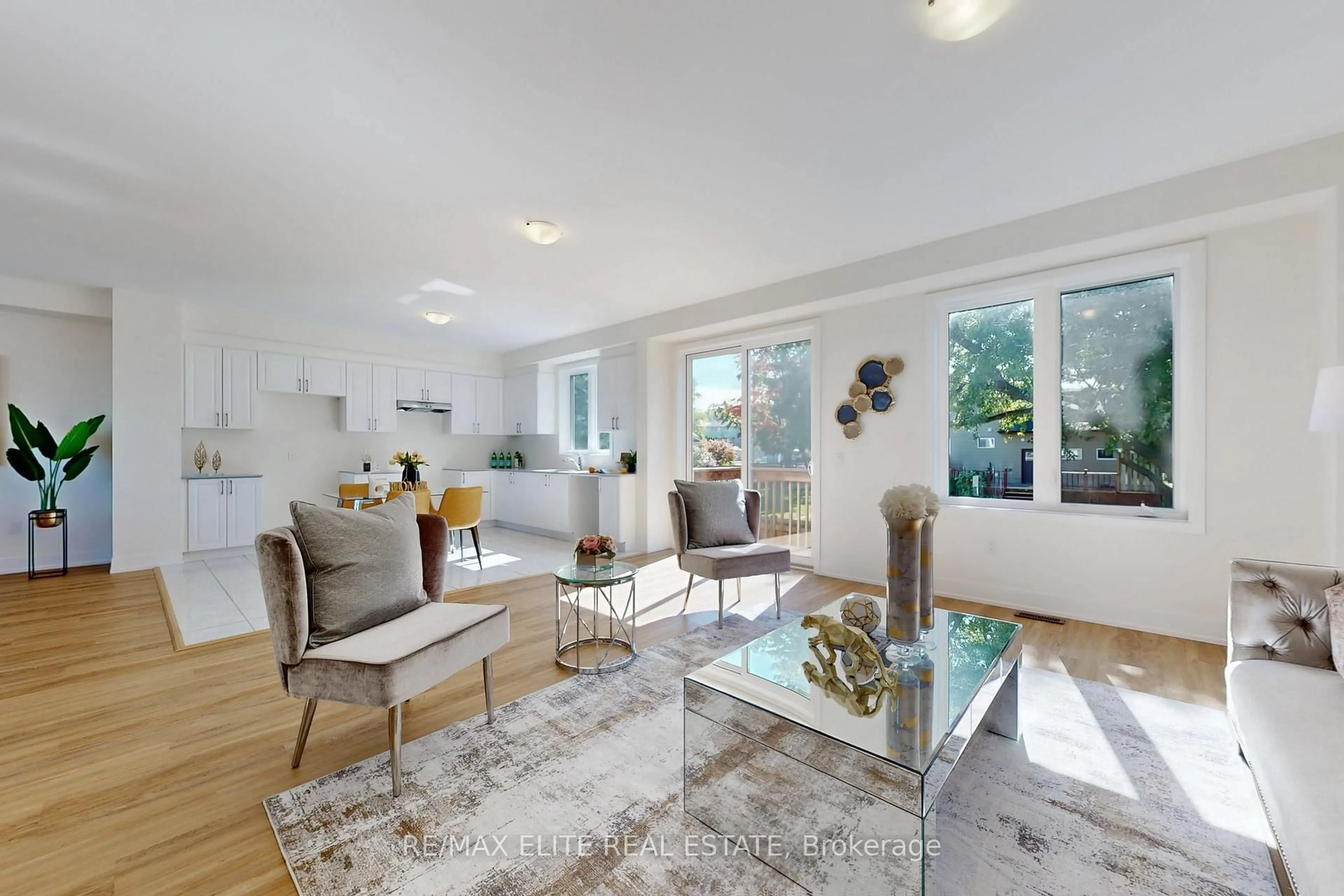 Living room with furniture, unknown for lot 16 Hampton Lane, Barrie Ontario L4N 0J6