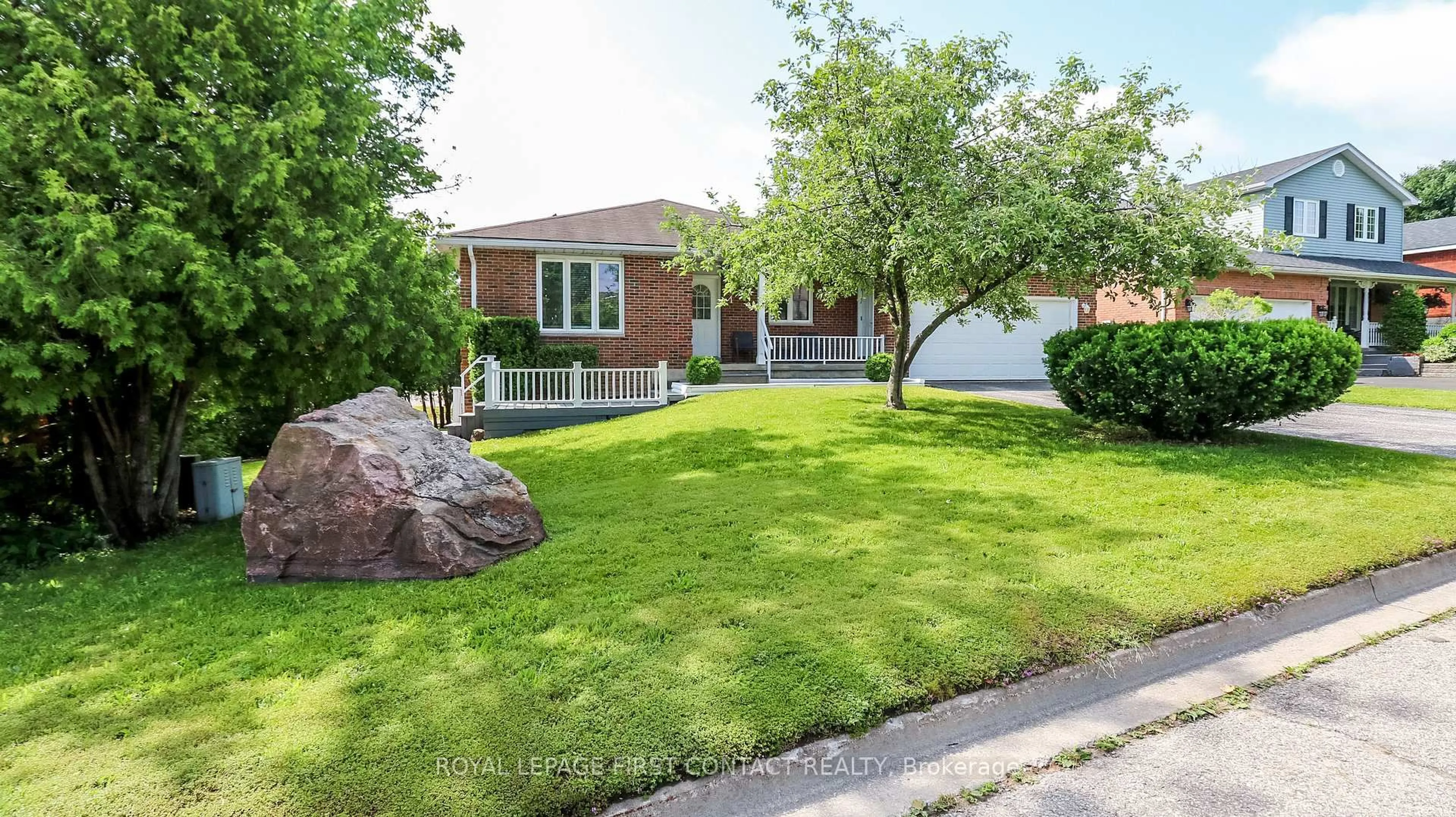 Home with brick exterior material, street for 1 Mariposa Dr, Orillia Ontario L3V 7G6