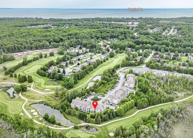 60 Mulligan Lane #318, Wasaga Beach 3