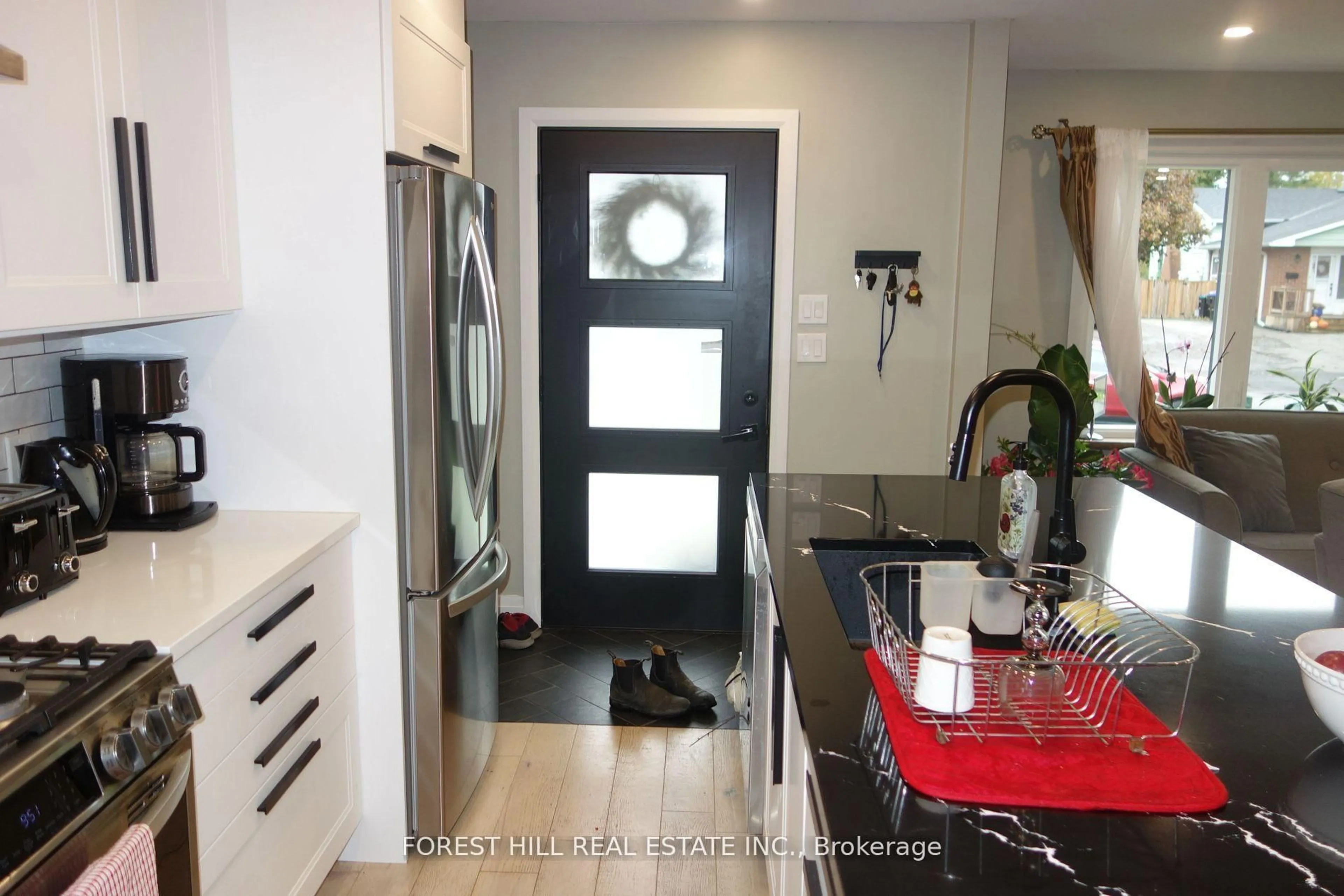 Unknown for 6 Leslie Dr, Collingwood Ontario L9Y 4P2