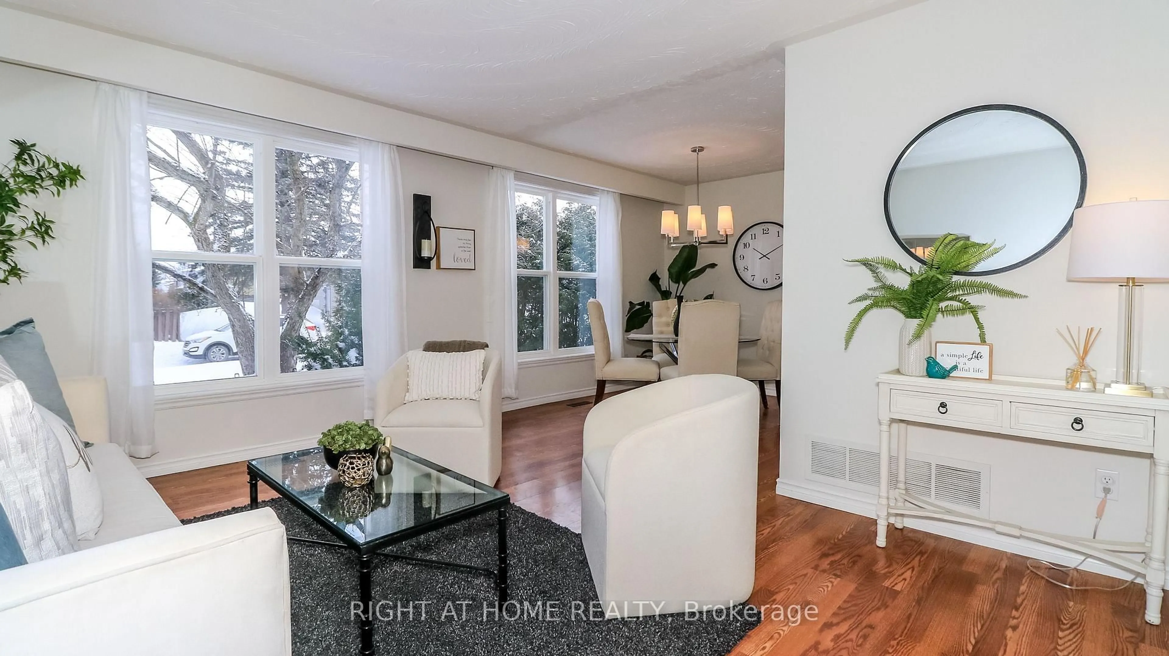 Unknown for 1059 Glen Mhor Cres, Midland Ontario L4R 4P5