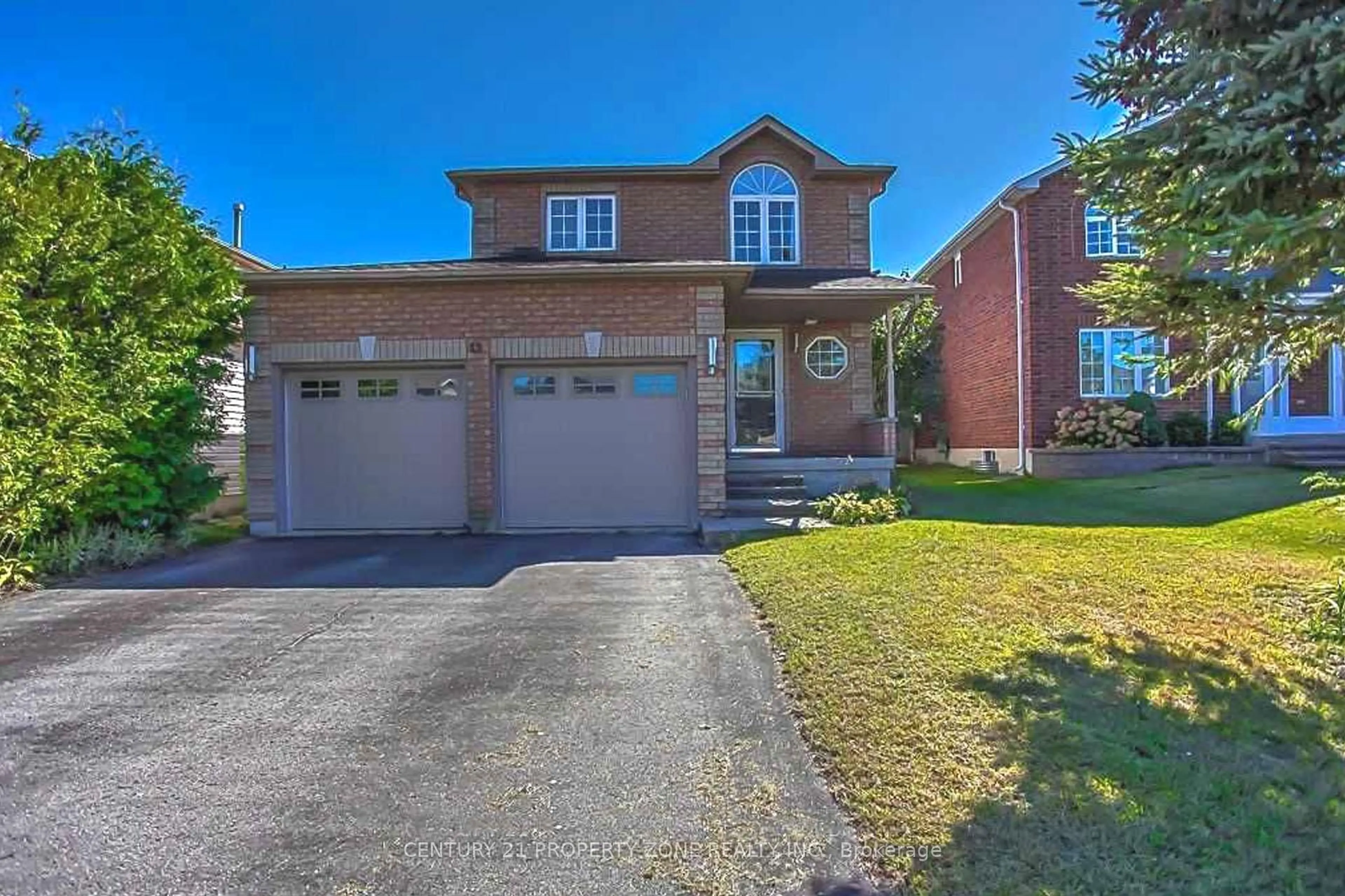 Home with brick exterior material, street for 13 White Elm Rd, Barrie Ontario L4N 8S9