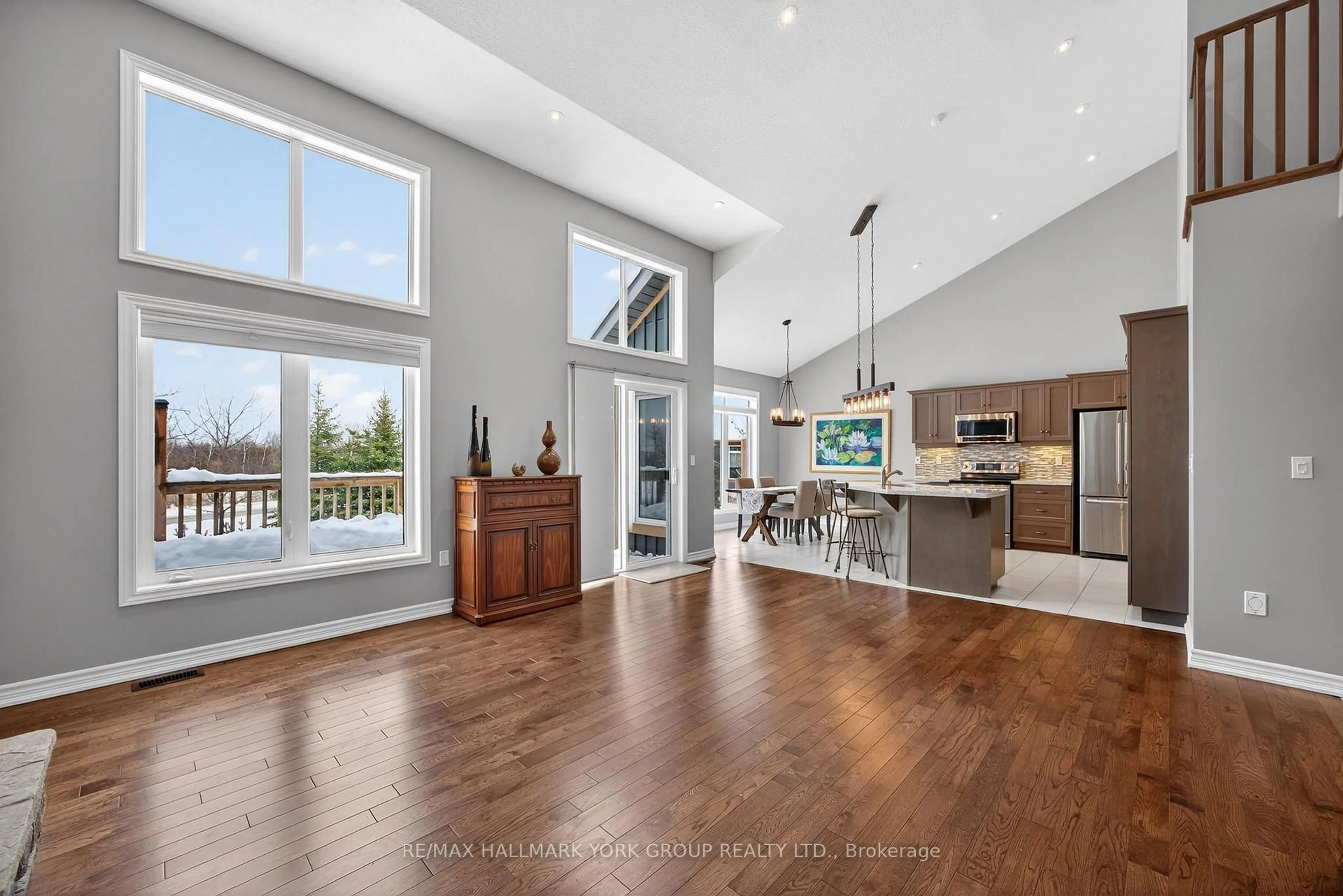 Open concept kitchen, unknown for 23 Robbie Way, Collingwood Ontario L9Y 5H9