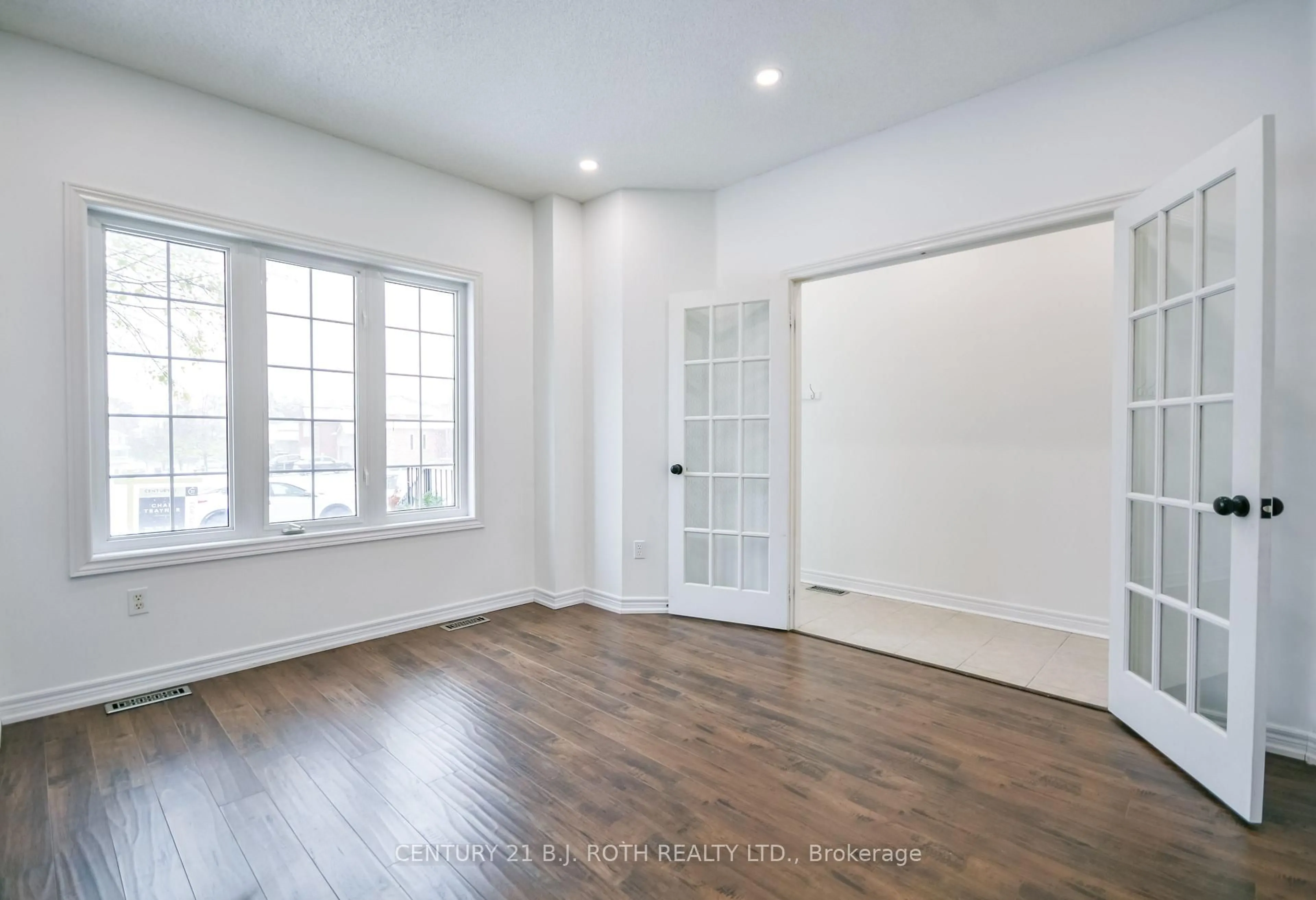 A pic of a room for 113 Livia Herman Way, Barrie Ontario L4M 7K5