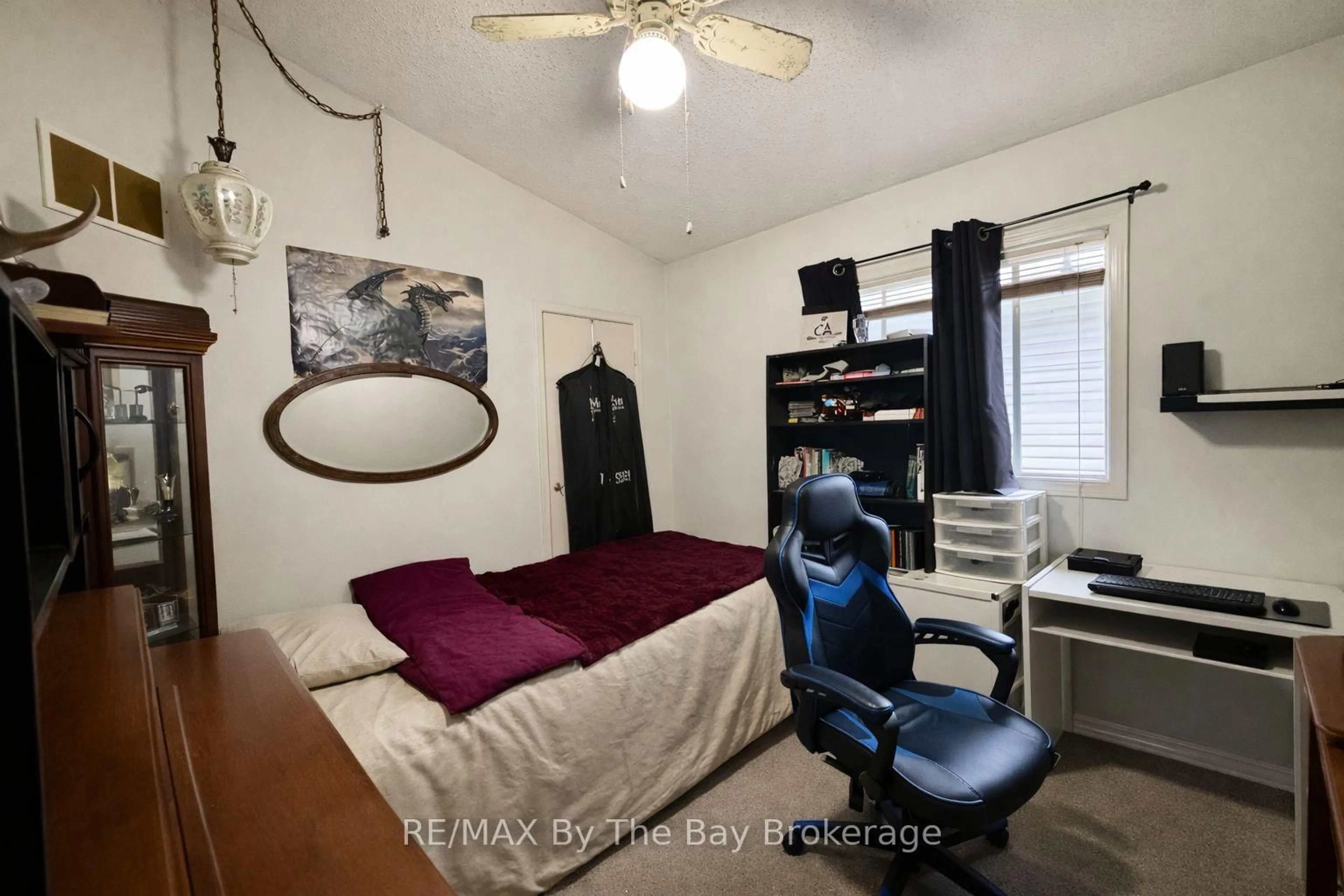 A pic of a room for 5 Goldsmith Pl, Wasaga Beach Ontario L9Z 1E4