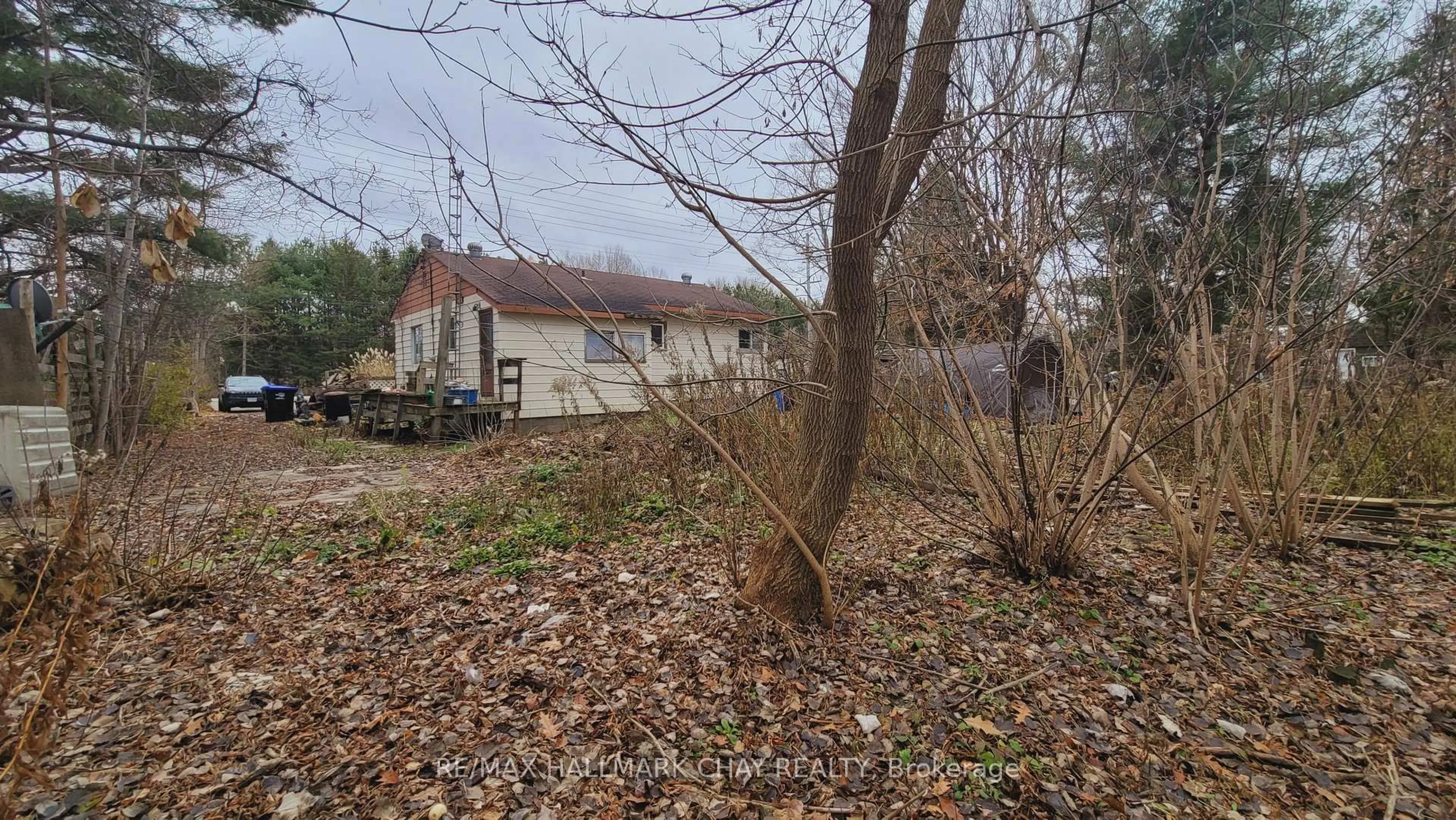 Shed for 14189 12 Highway, Tay Ontario L0K 2C0
