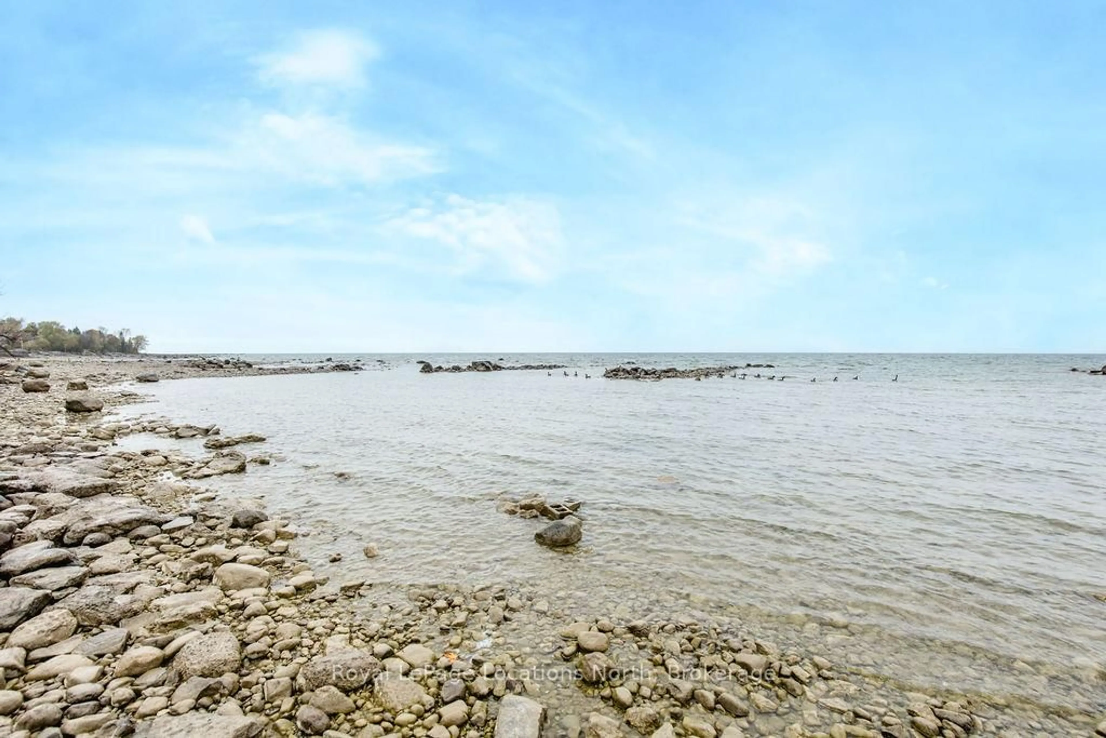 Unknown for 46 William Ave, Wasaga Beach Ontario L9Z 2X3