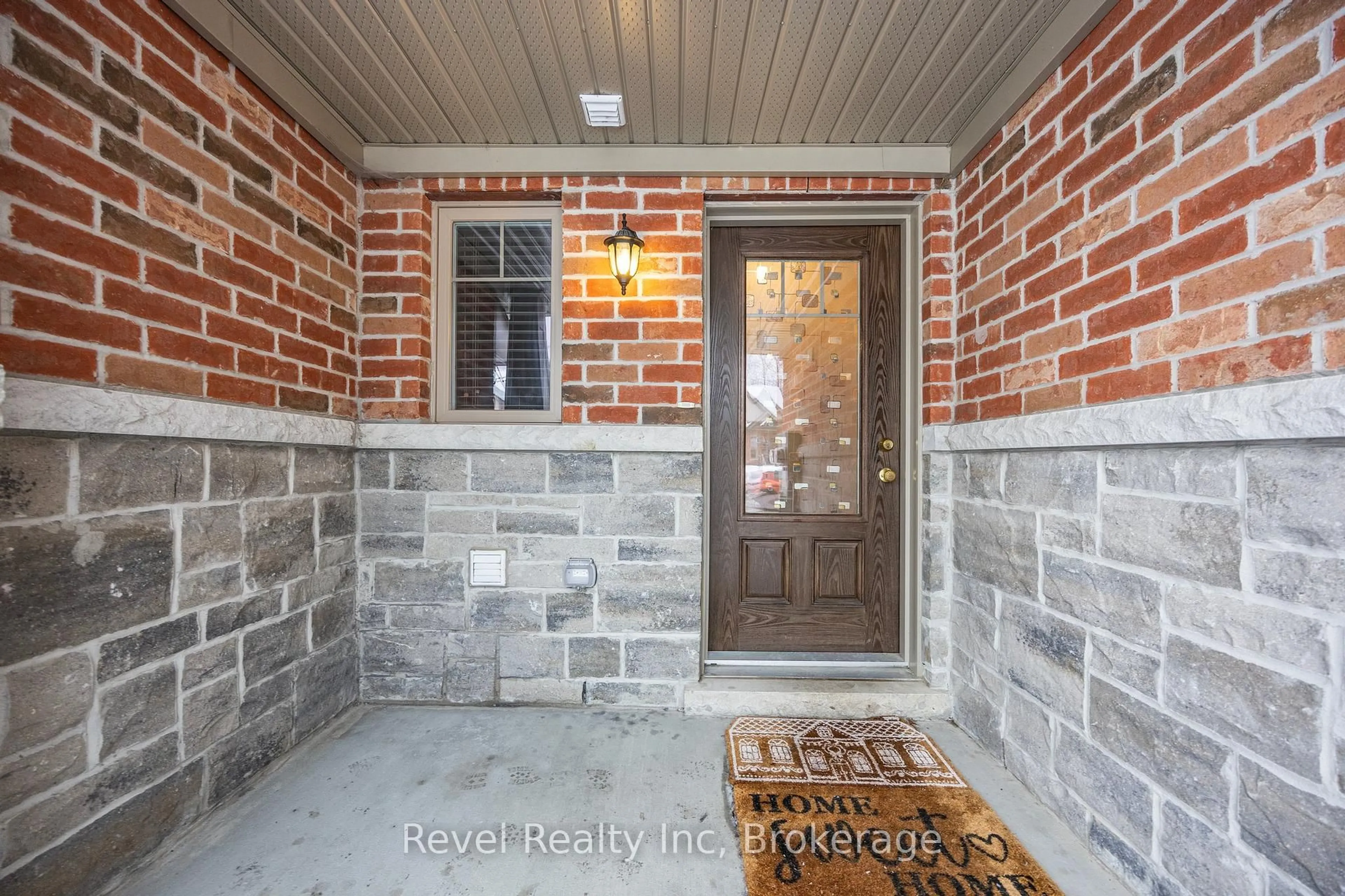 Unknown for 1041 Cook Dr, Midland Ontario L4R 0E4