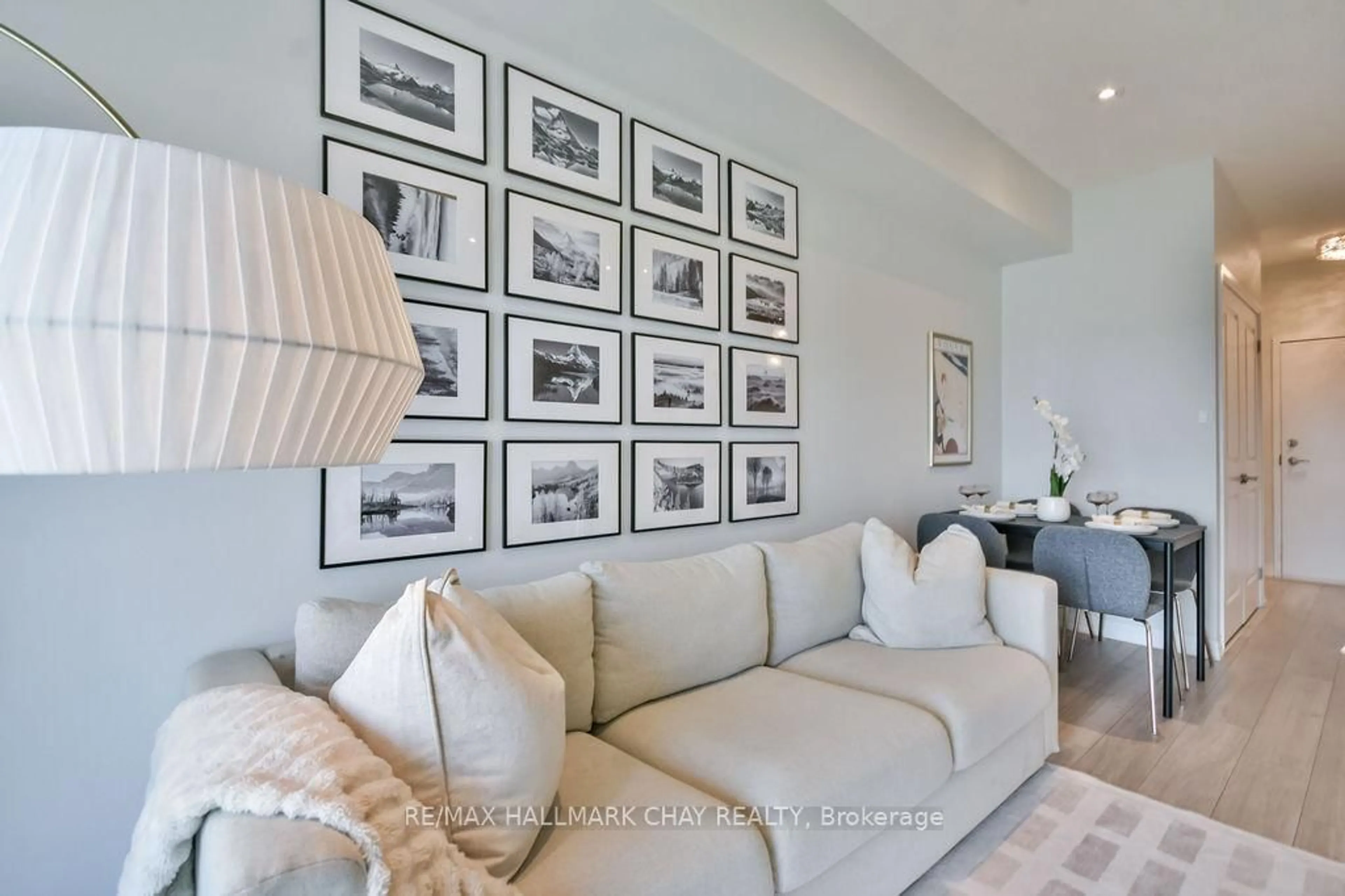 Living room with furniture, unknown for 299 Cundles Rd #507, Barrie Ontario L4M 0K9