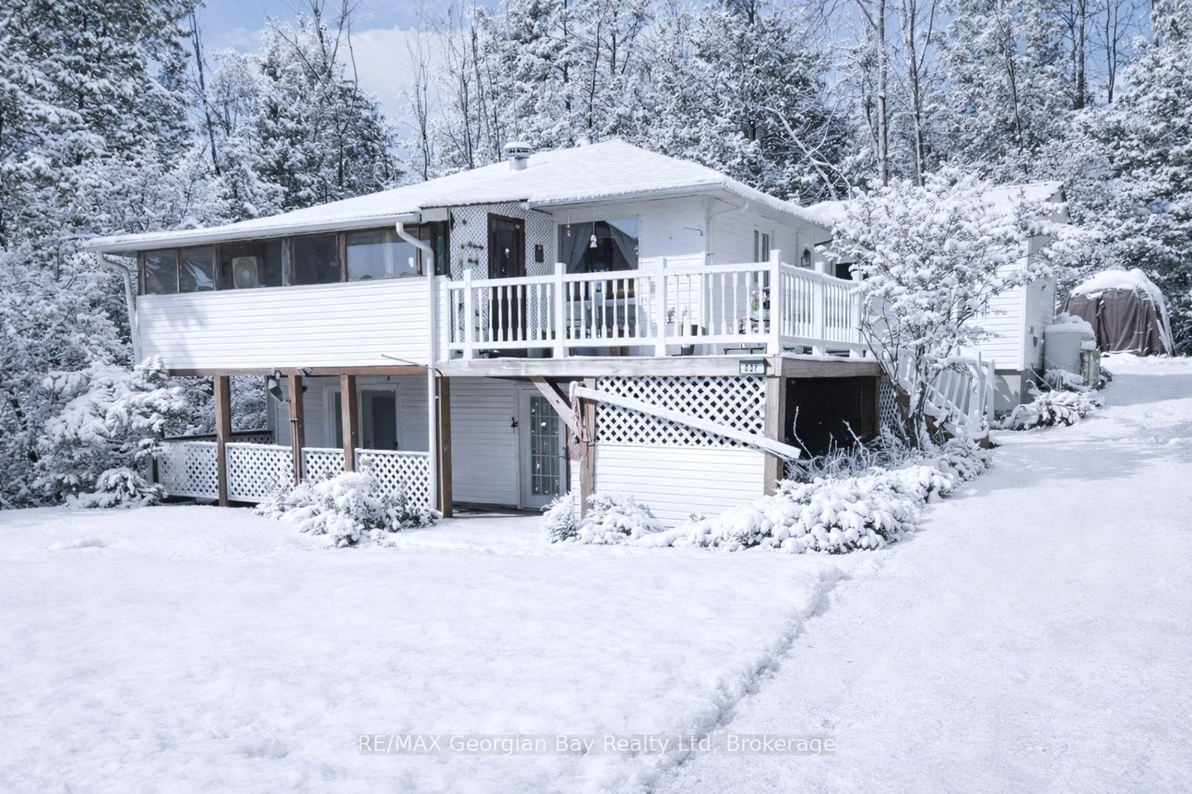 Unknown for 426 David Ave, Tay Ontario L0K 1R0