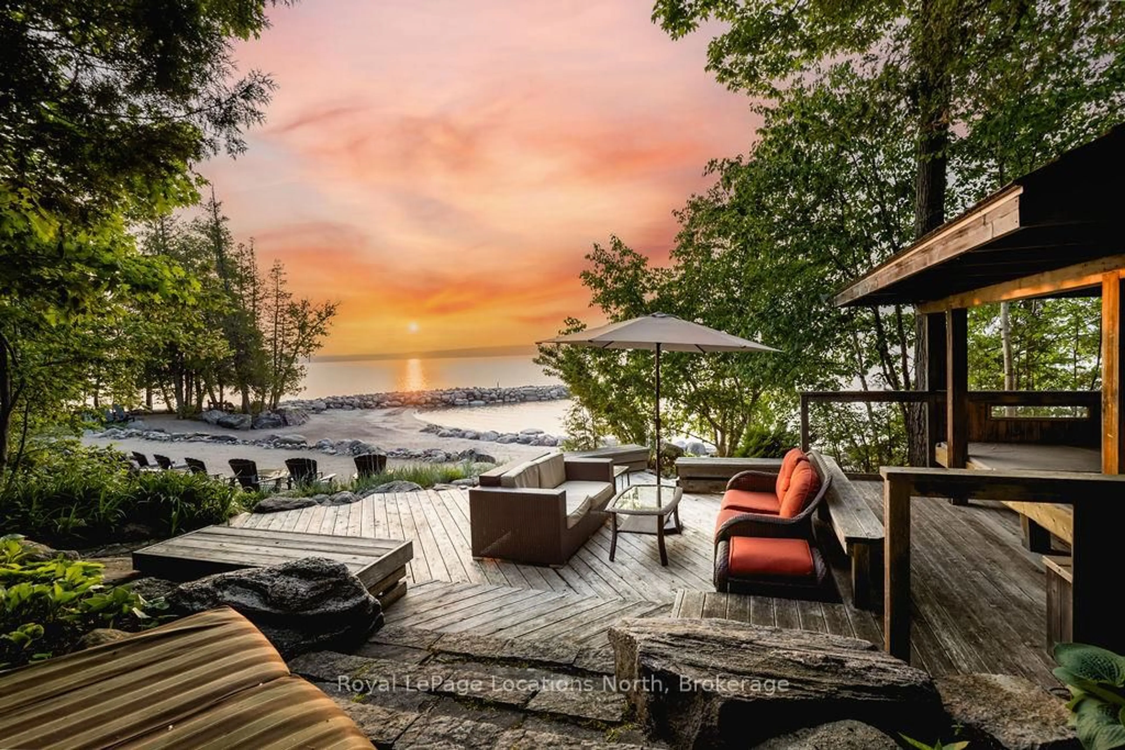 Patio, water/lake/river/ocean view for 100 Melissa Lane, Tiny Ontario L9M 0T8