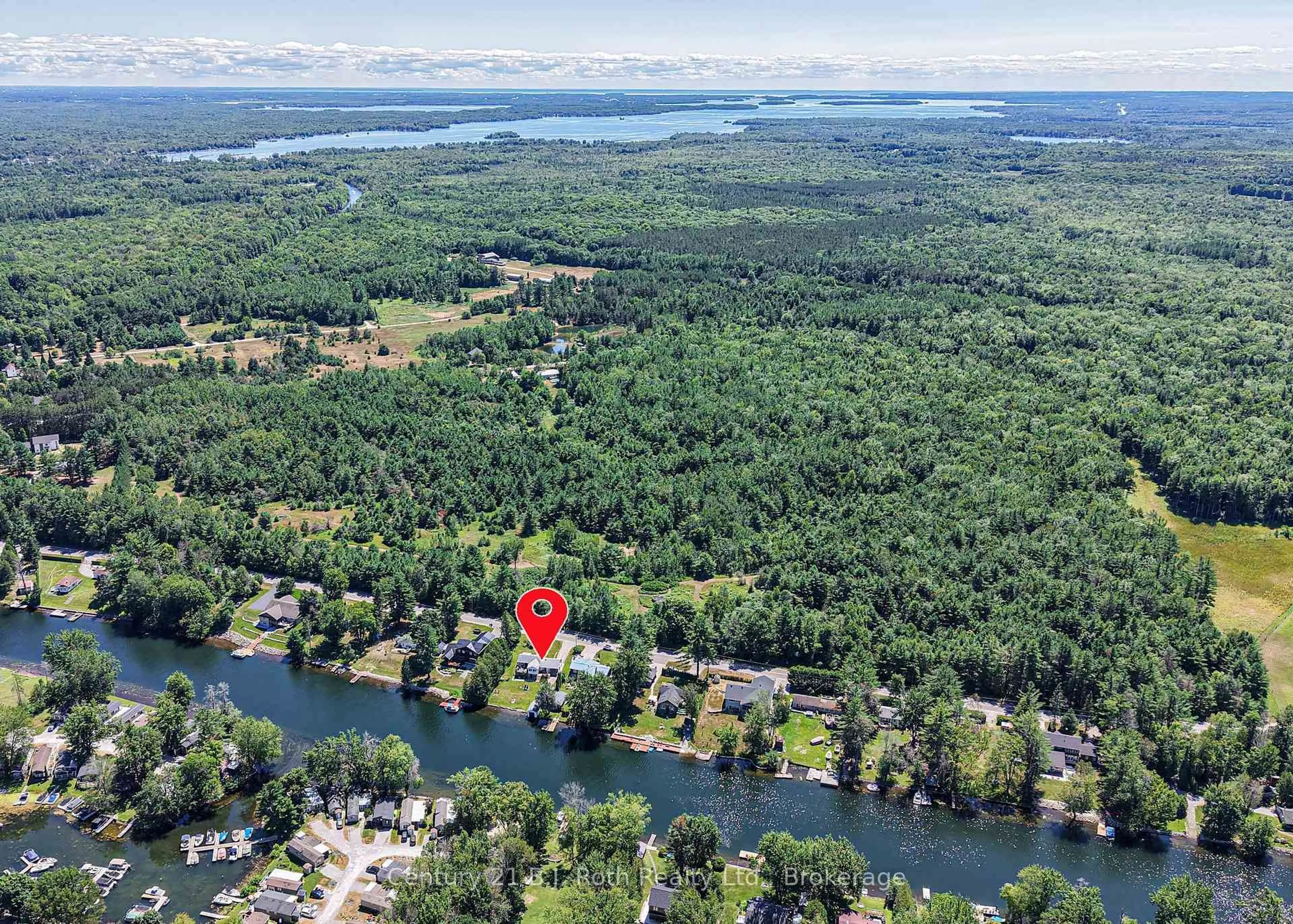 A pic from outside/outdoor area/front of a property/back of a property/a pic from drone, water/lake/river/ocean view for 4202 Canal Rd, Severn Ontario L0K 2B0