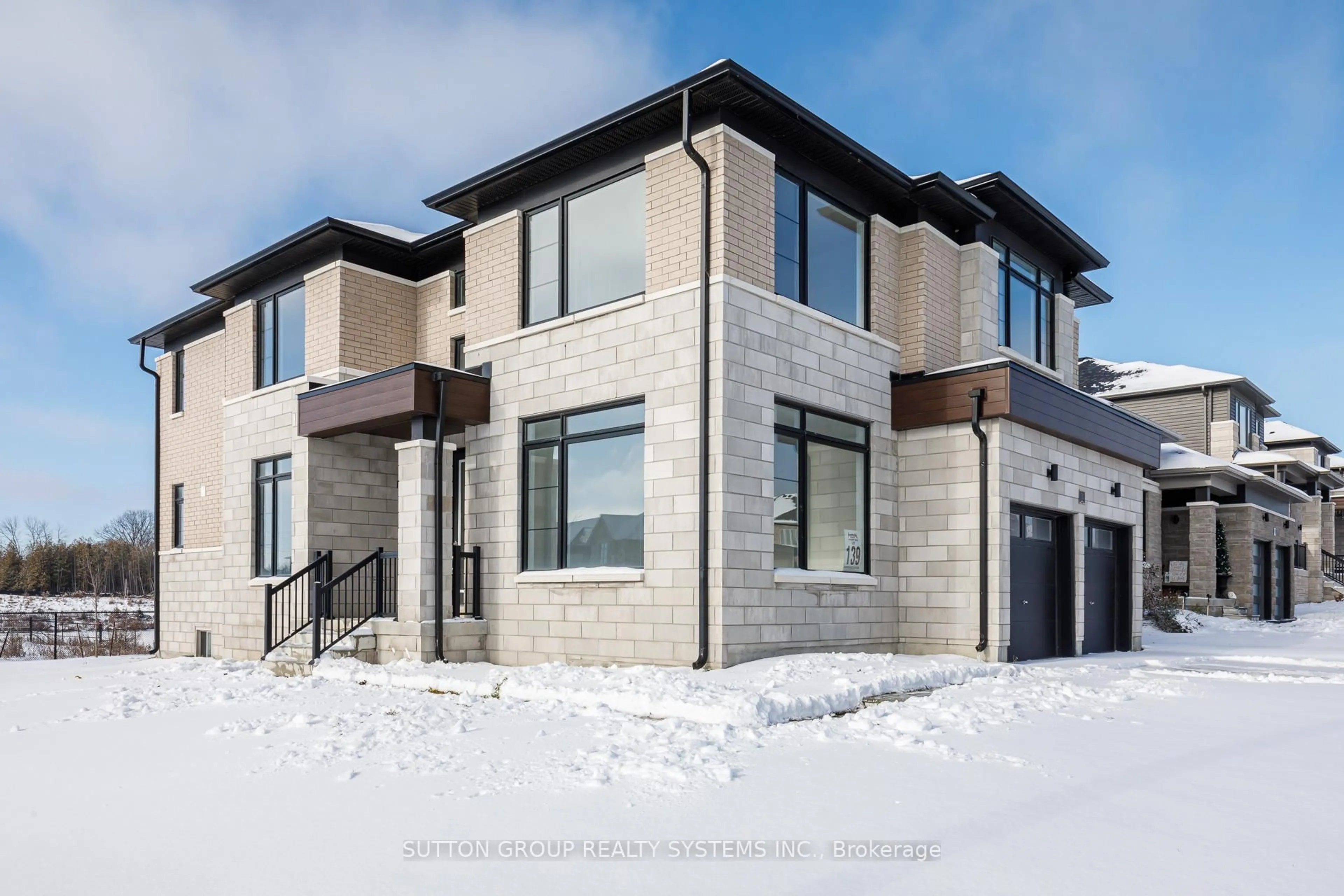 Home with brick exterior material, unknown for 31 Nicort Rd, Wasaga Beach Ontario L9Z 0N1