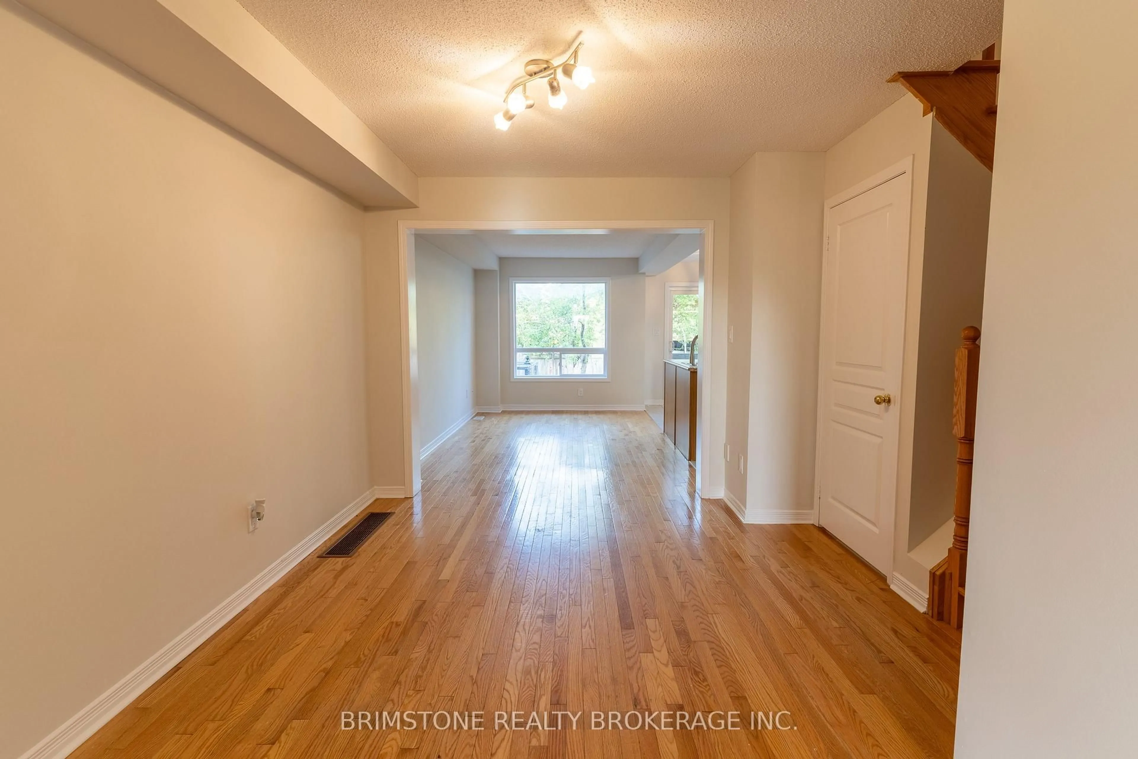 Unknown for 89 Winchester Terr, Barrie Ontario L4M 0C8