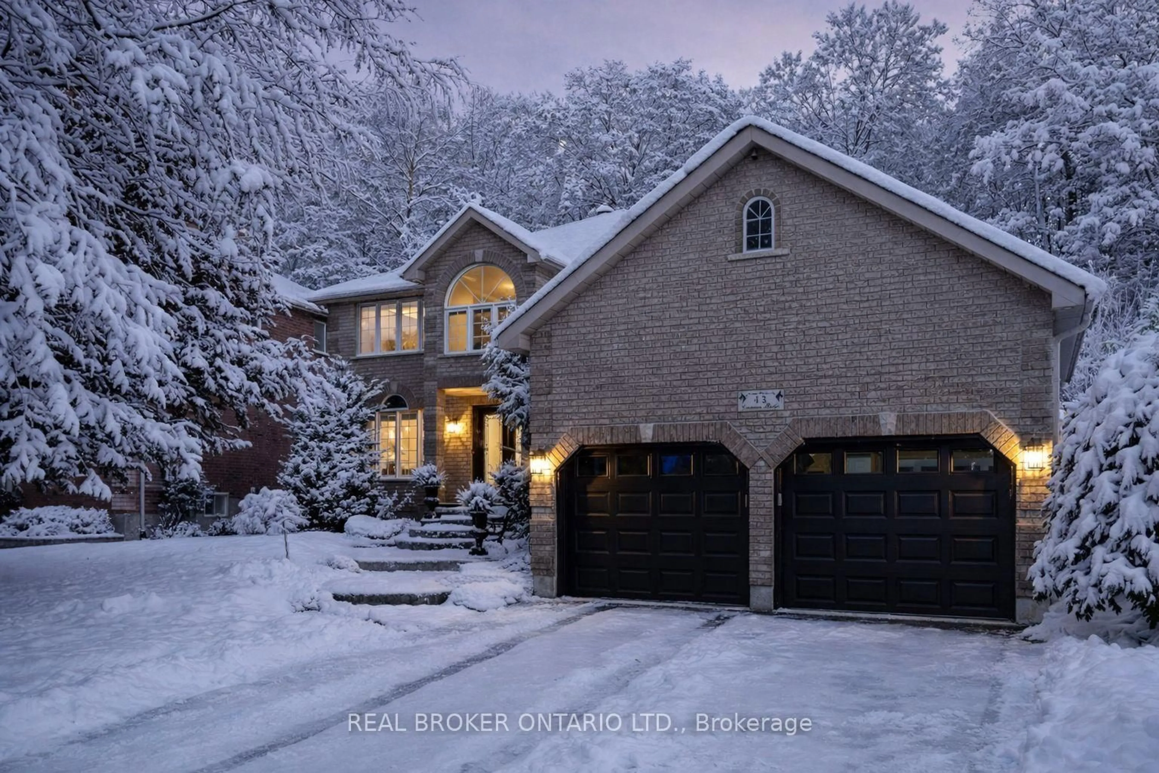 Home with brick exterior material, street for 43 Crimson Ridge Rd, Barrie Ontario L4N 9S1