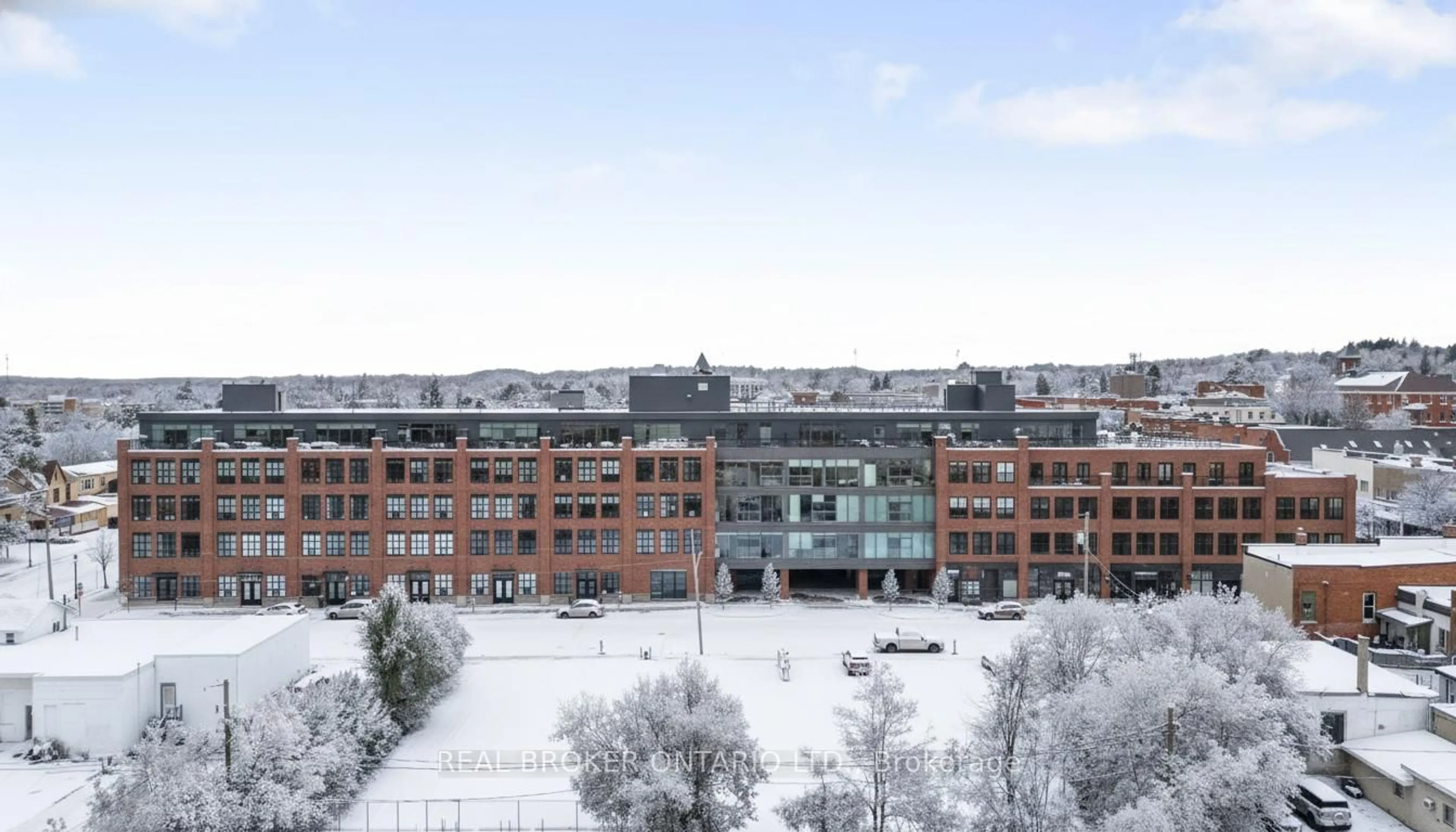 Unknown for 21 Matchedash St #321, Orillia Ontario L3V 4W4