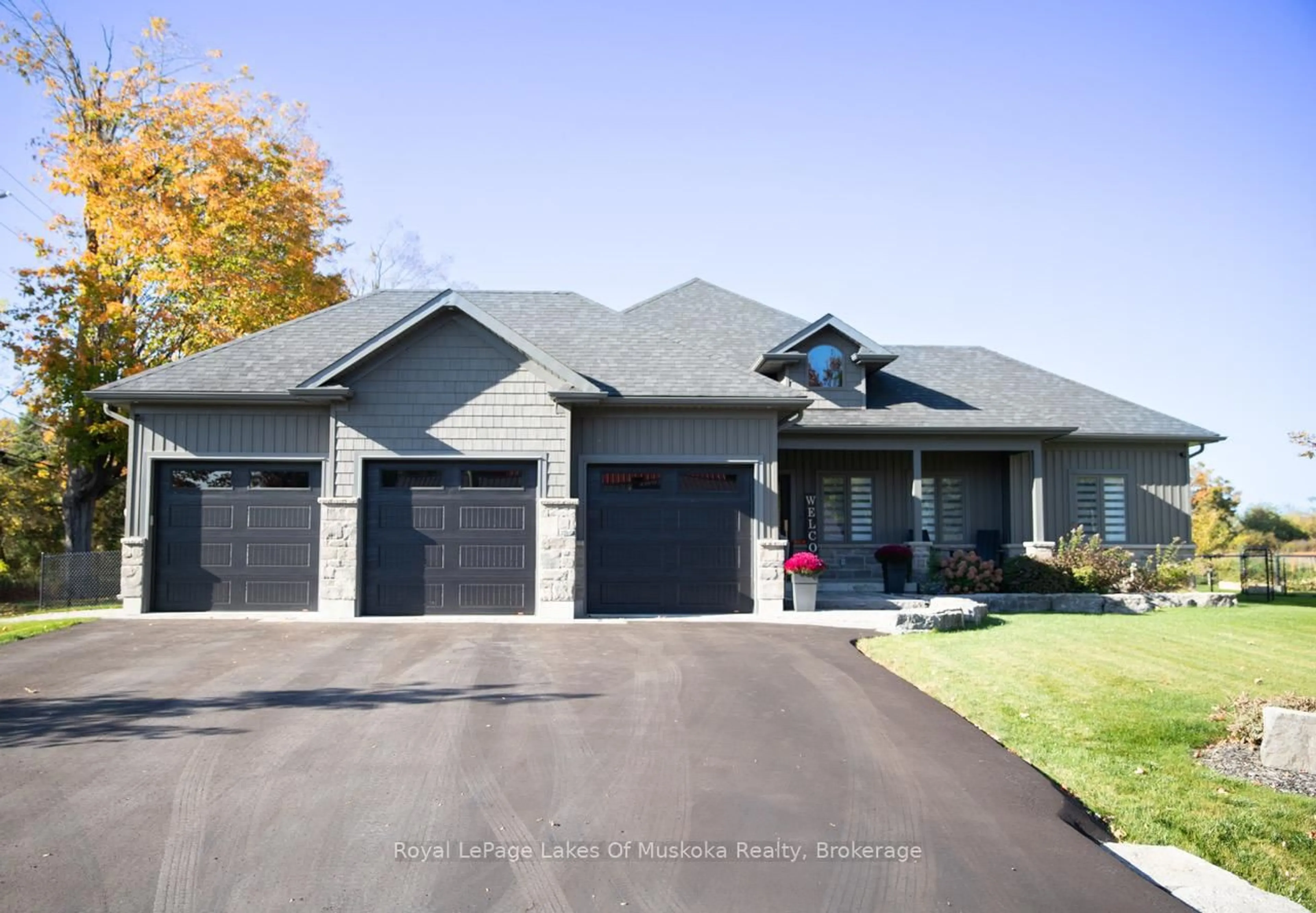Home with brick exterior material, street for 21 Henry Ball Crt, Oro-Medonte Ontario L0K 2G1