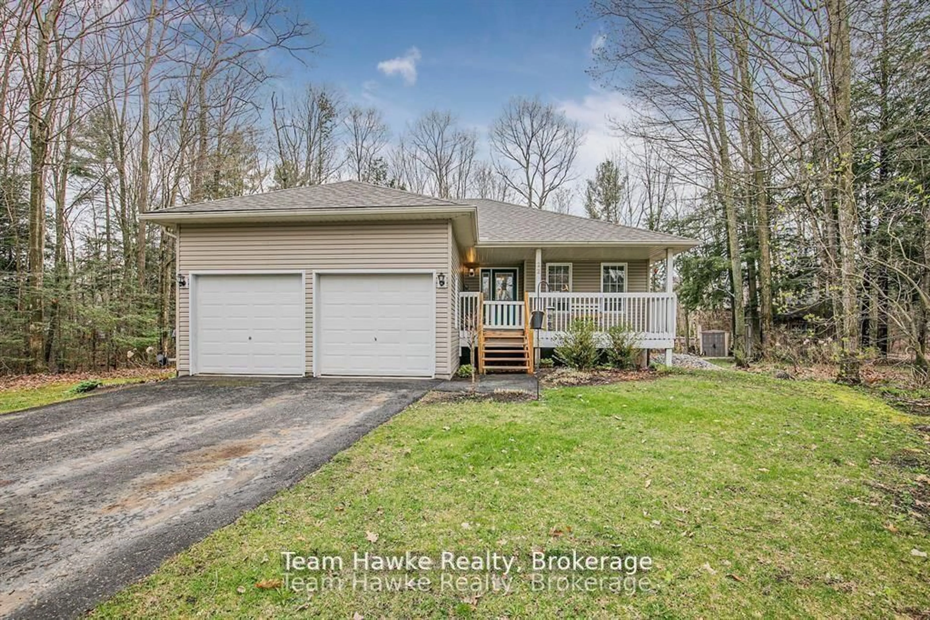 Unknown for 22 LAURIER Blvd, Tiny Ontario L9M 0J2