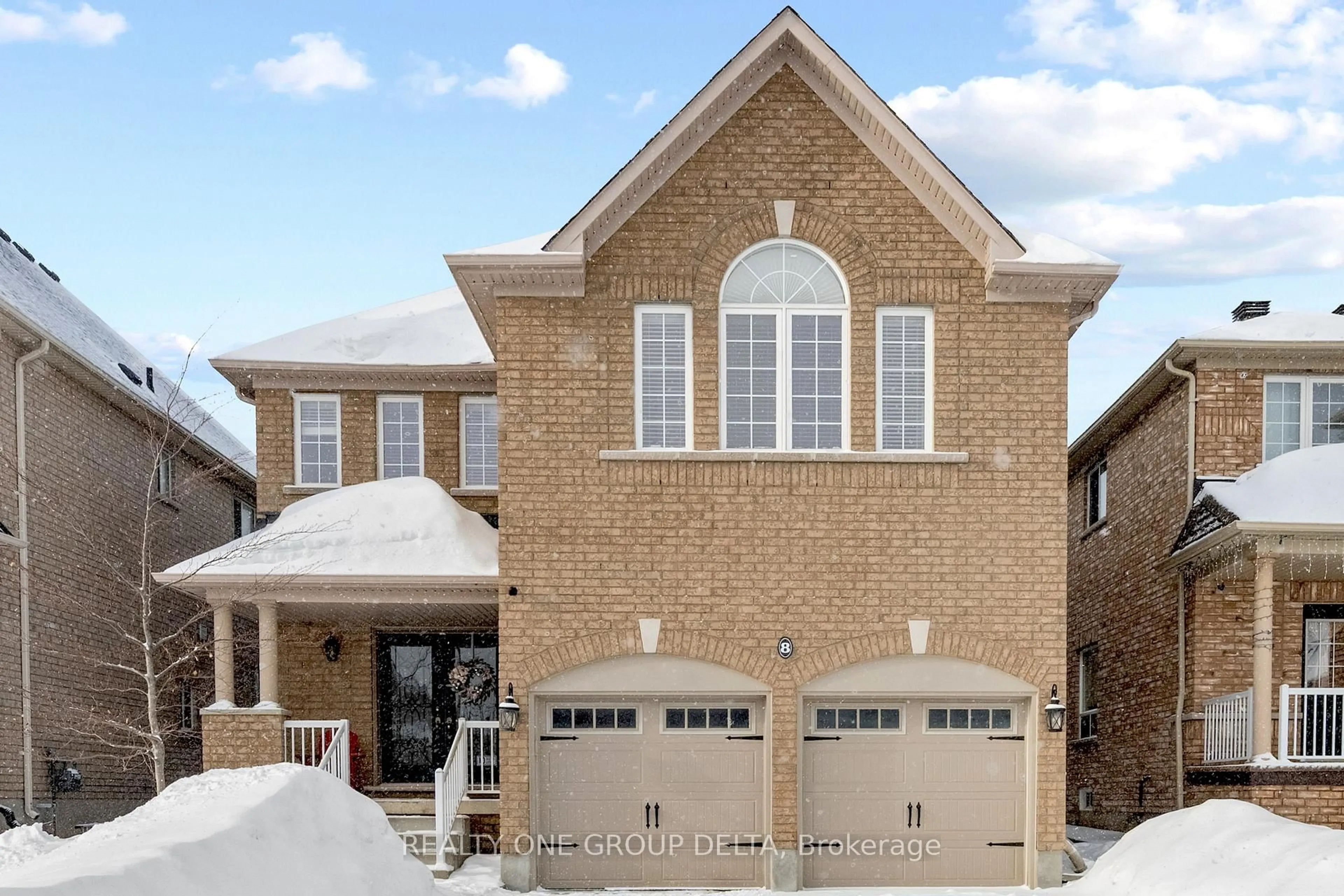 Home with brick exterior material, street for 8 Charlemagne Ave, Barrie Ontario L4M 0A9