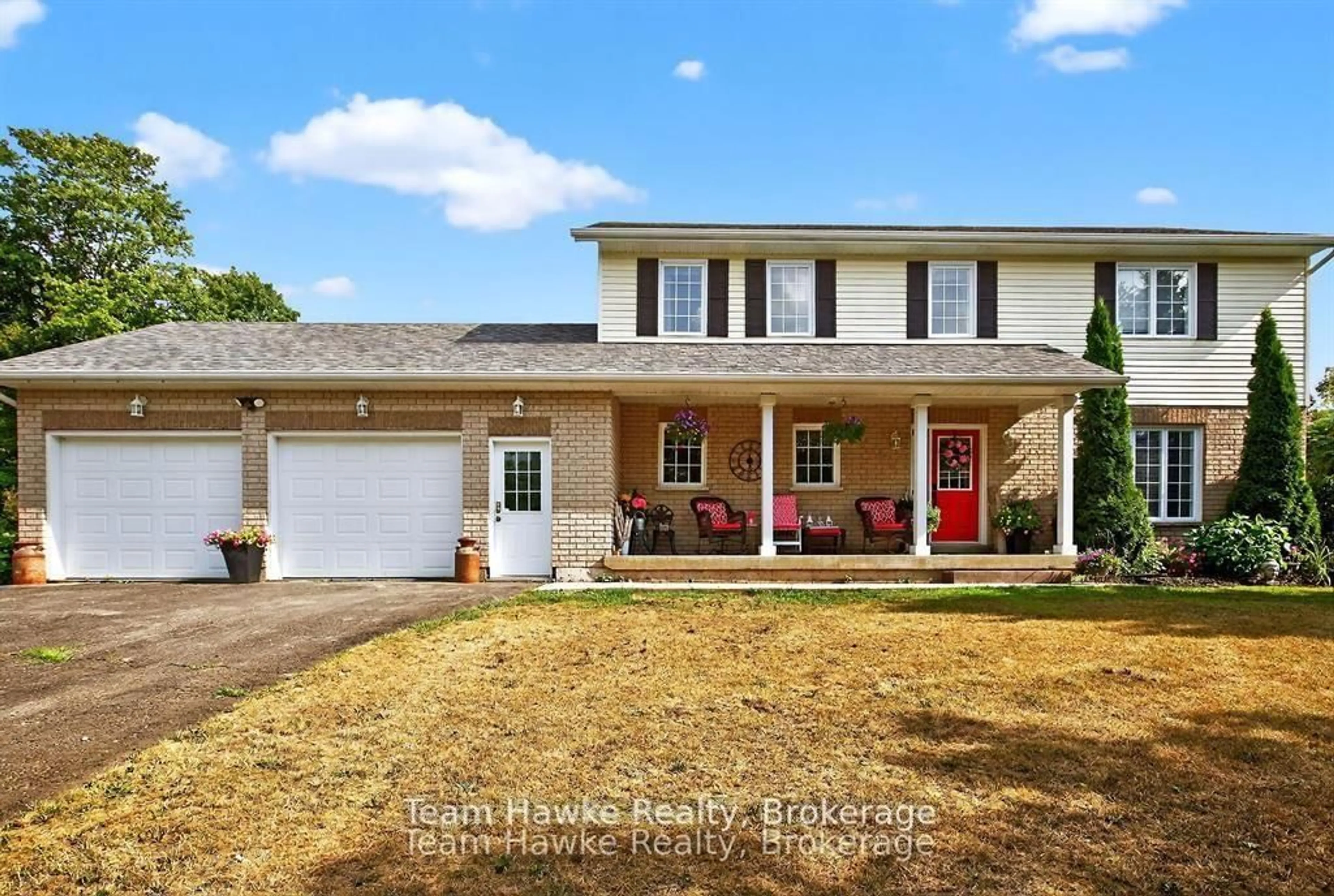 Home with vinyl exterior material, street for 29 BOYD Cres, Oro-Medonte Ontario L0K 1N0