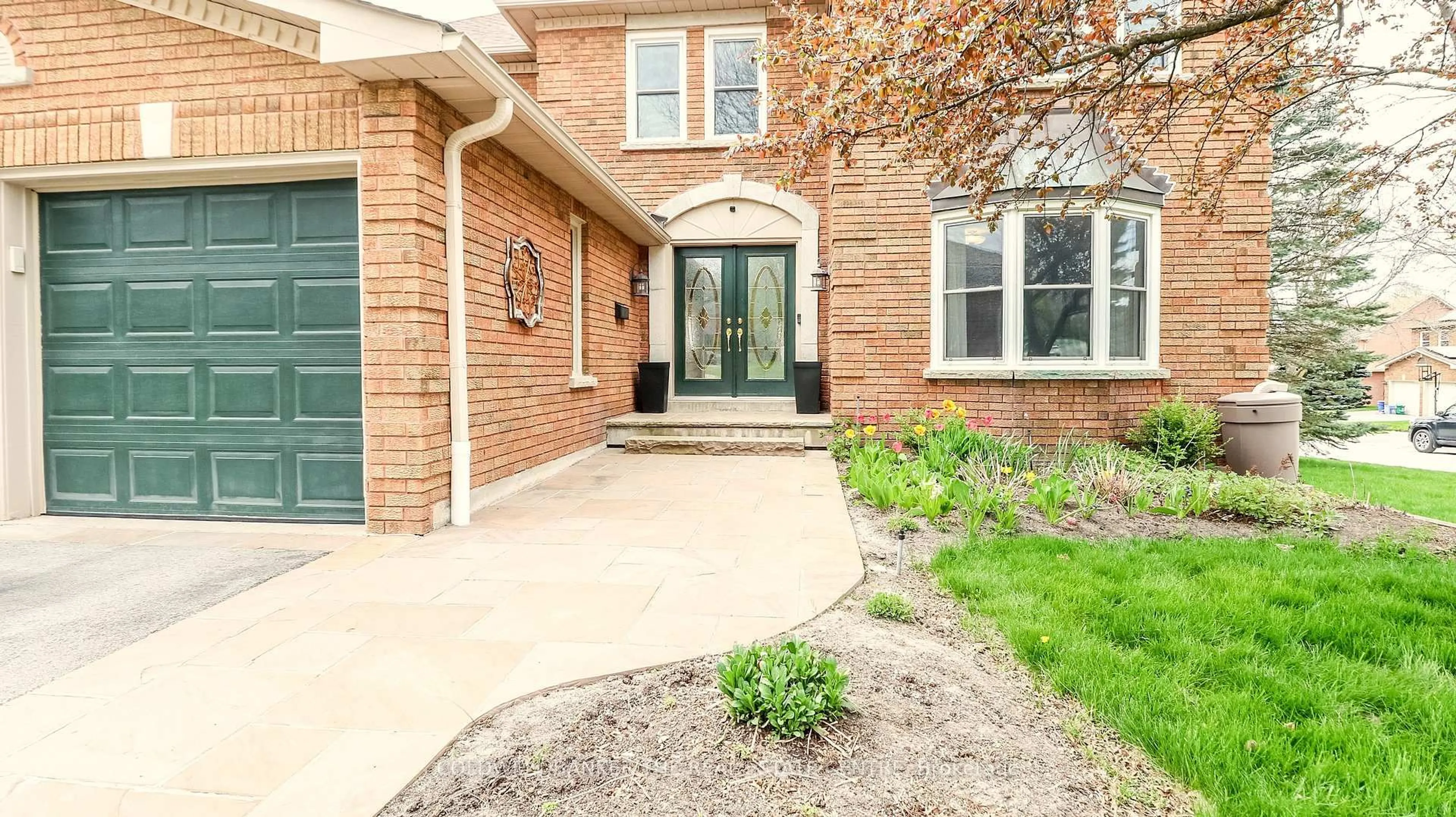 Unknown for 37 Falling Brook Dr, Barrie Ontario L4N 7E9