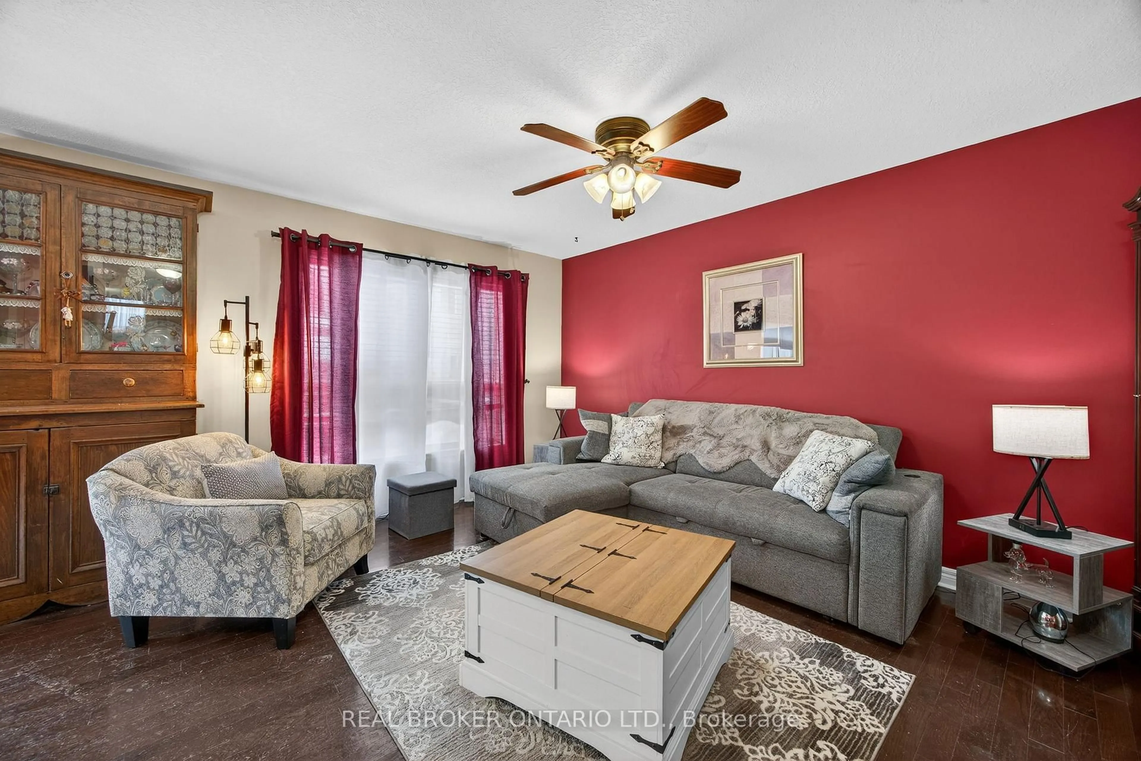 Living room with furniture, unknown for 800 West Ridge Blvd #17, Orillia Ontario L3V 0A1