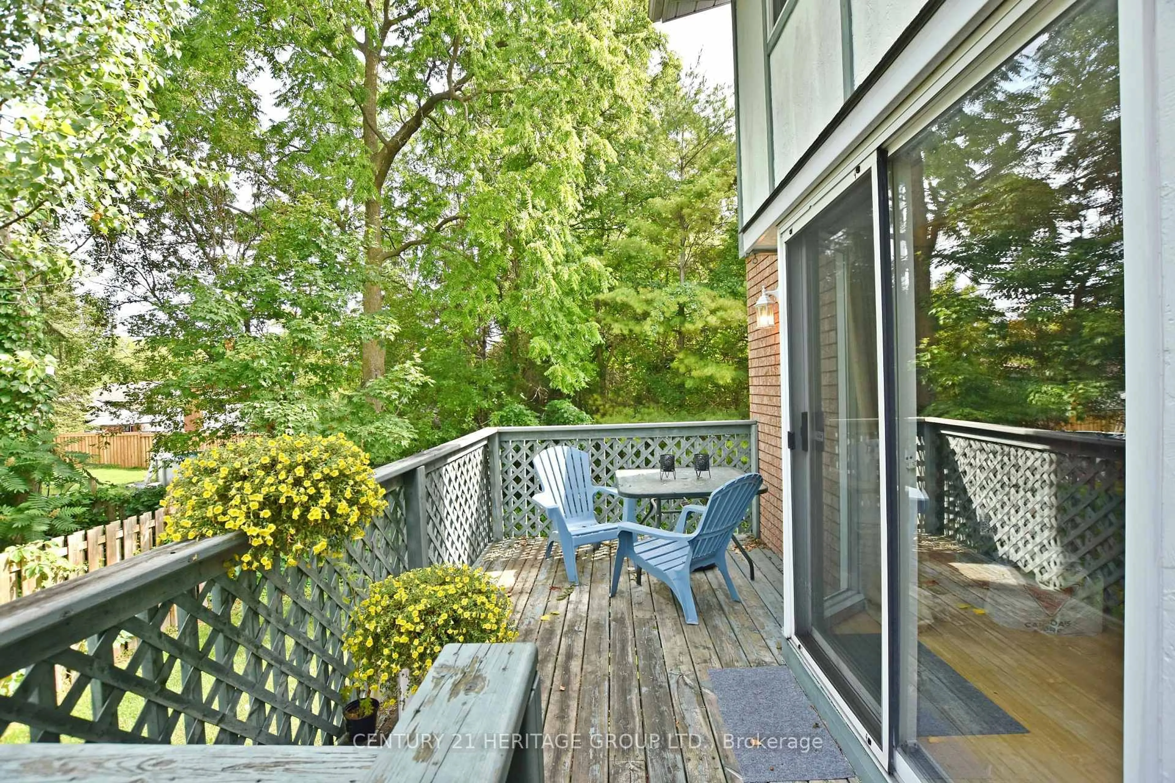 Patio, unknown for 410 Thomas St #6, Clearview Ontario L0M 1S0