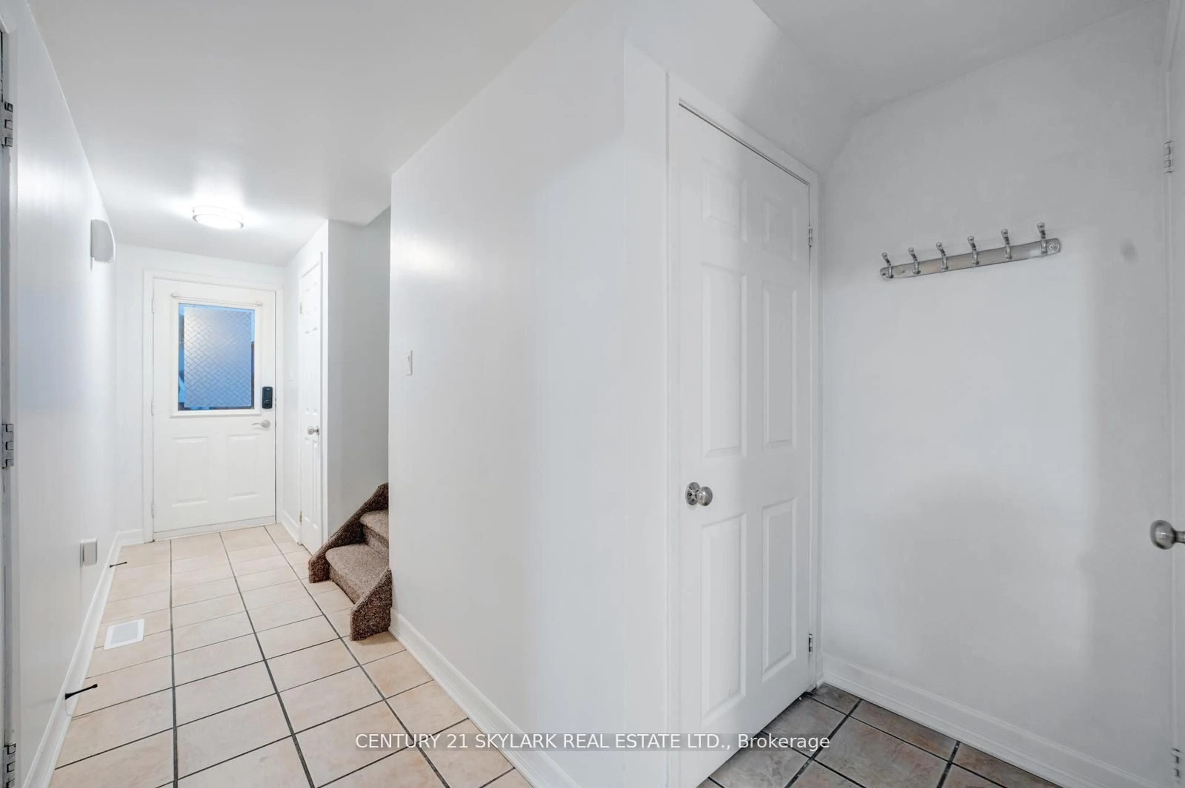 Unknown for 66 Corbett Dr, Barrie Ontario L6M 5V3