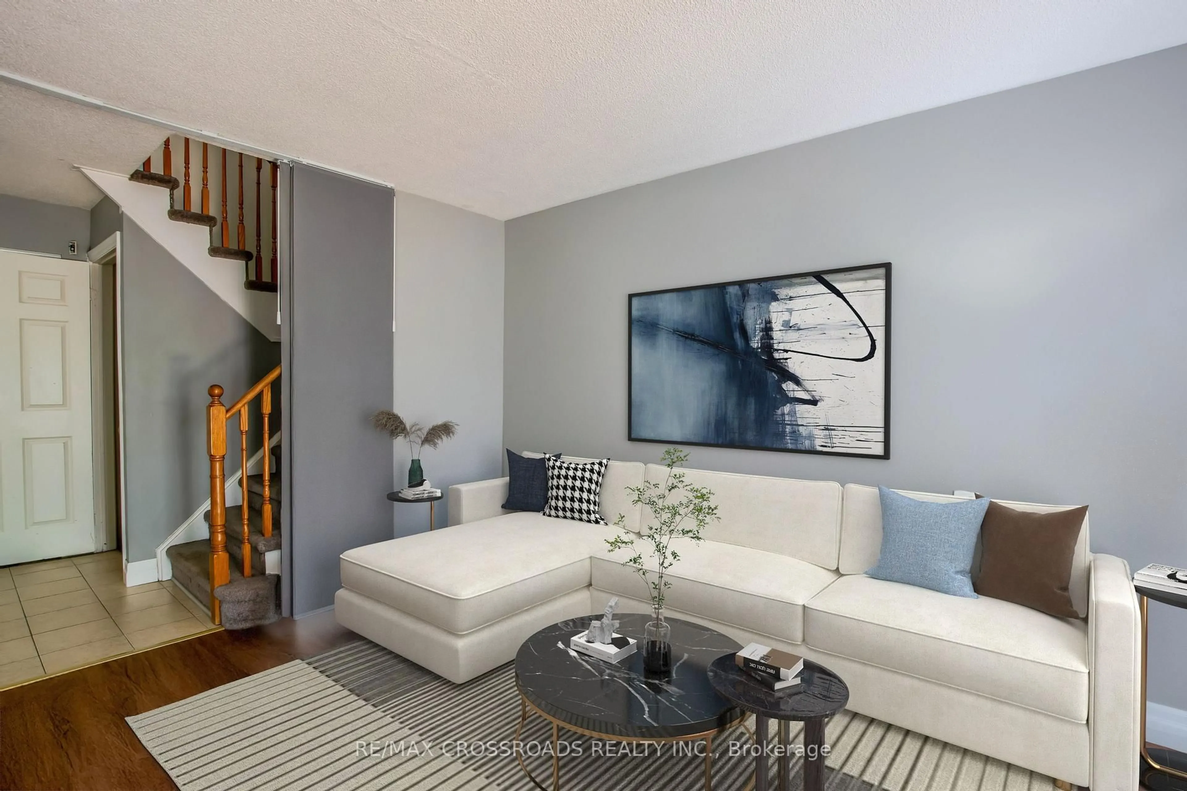 Living room with furniture, unknown for 102 Ferguson Dr, Barrie Ontario L4N 7E5