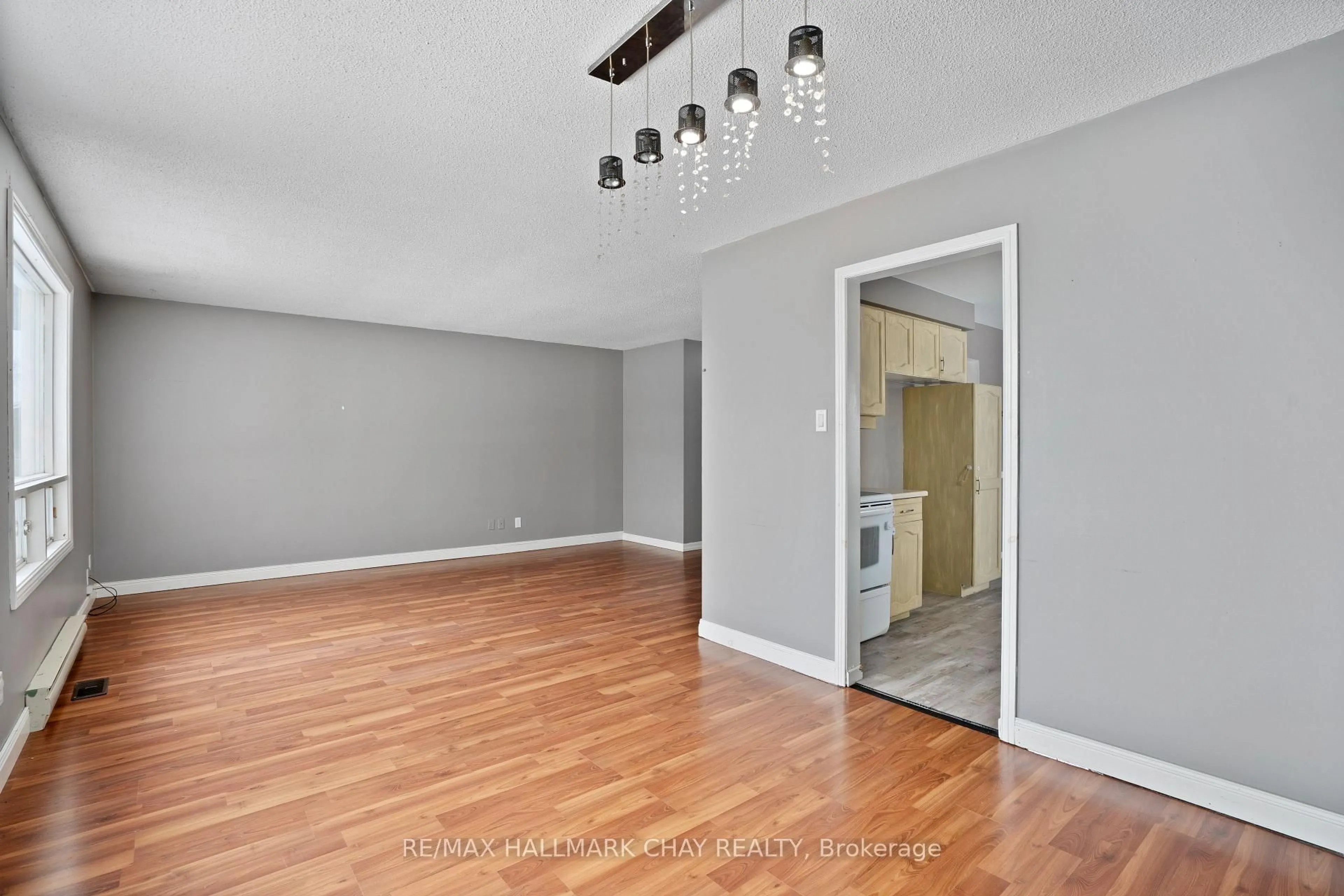 A pic of a room for 7481 County Road 91, Clearview Ontario L0M 1S0