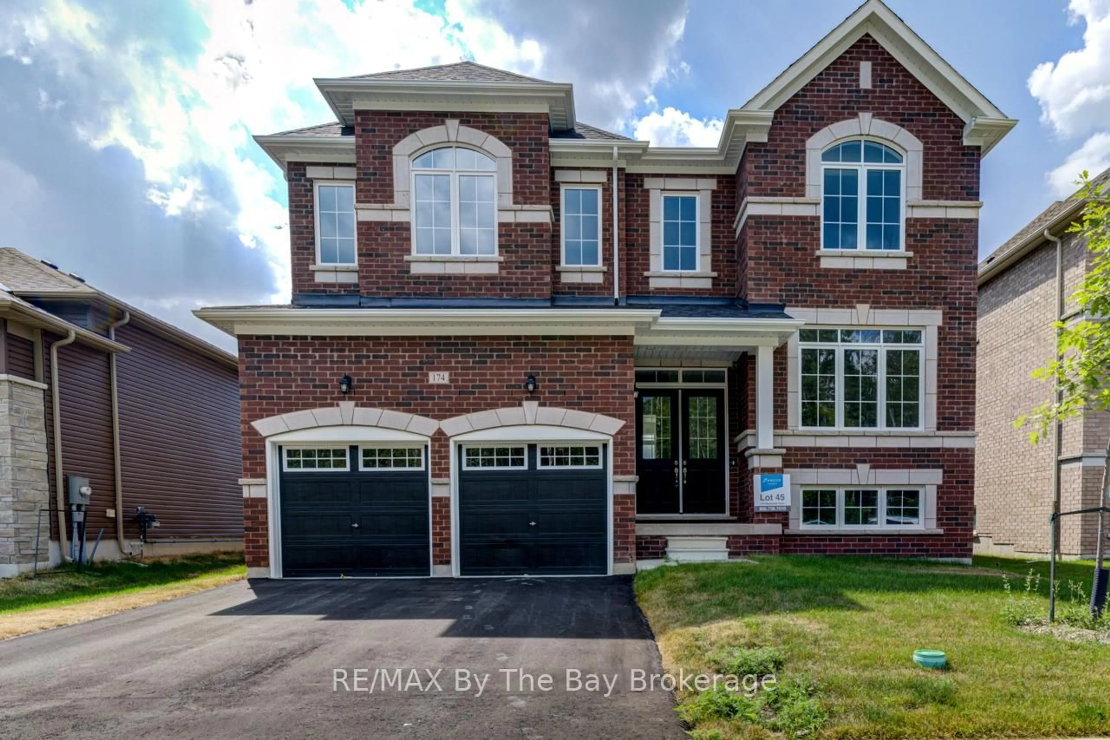 Home with brick exterior material, street for 174 Mapleside Dr, Wasaga Beach Ontario L9Z 0L4