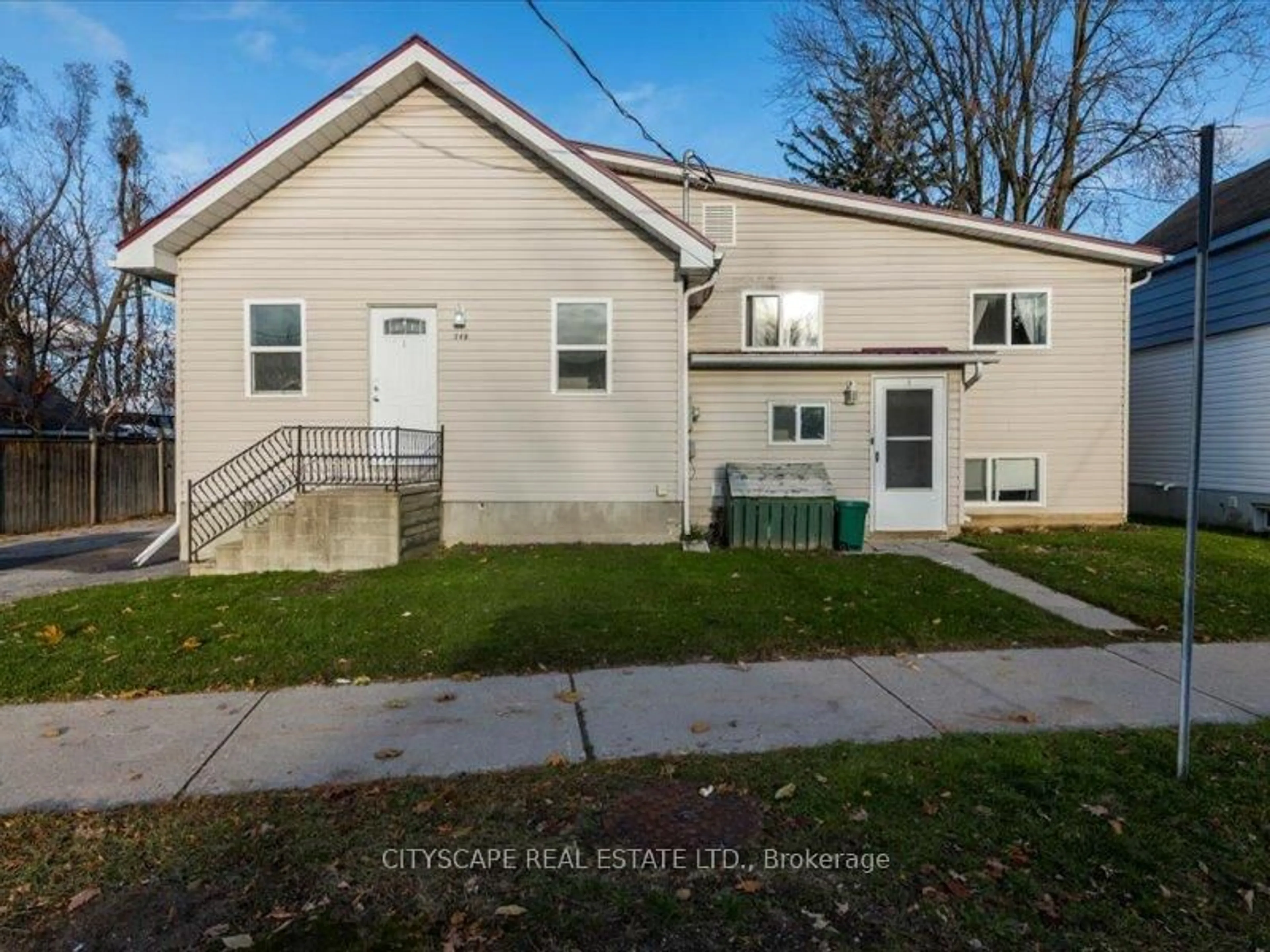 Unknown for 148 Dunedin St, Orillia Ontario L3V 5T7