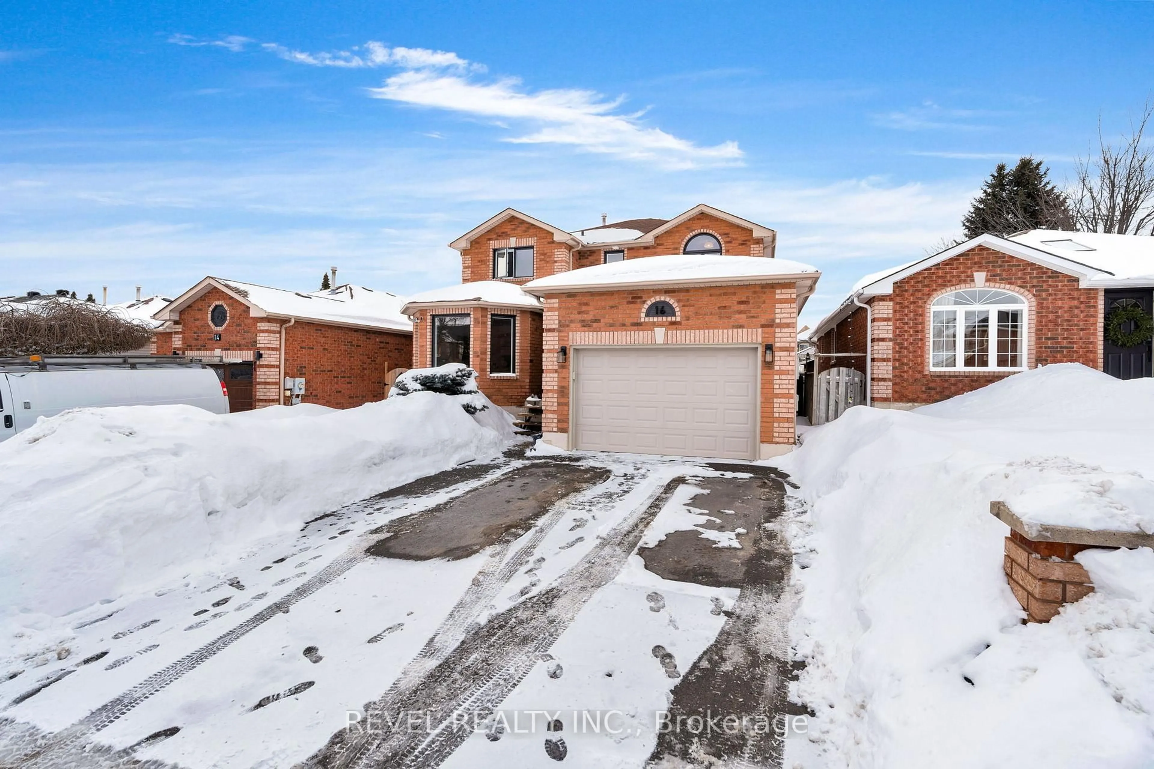 Home with brick exterior material, street for 16 Girdwood Dr, Barrie Ontario L4N 8R2