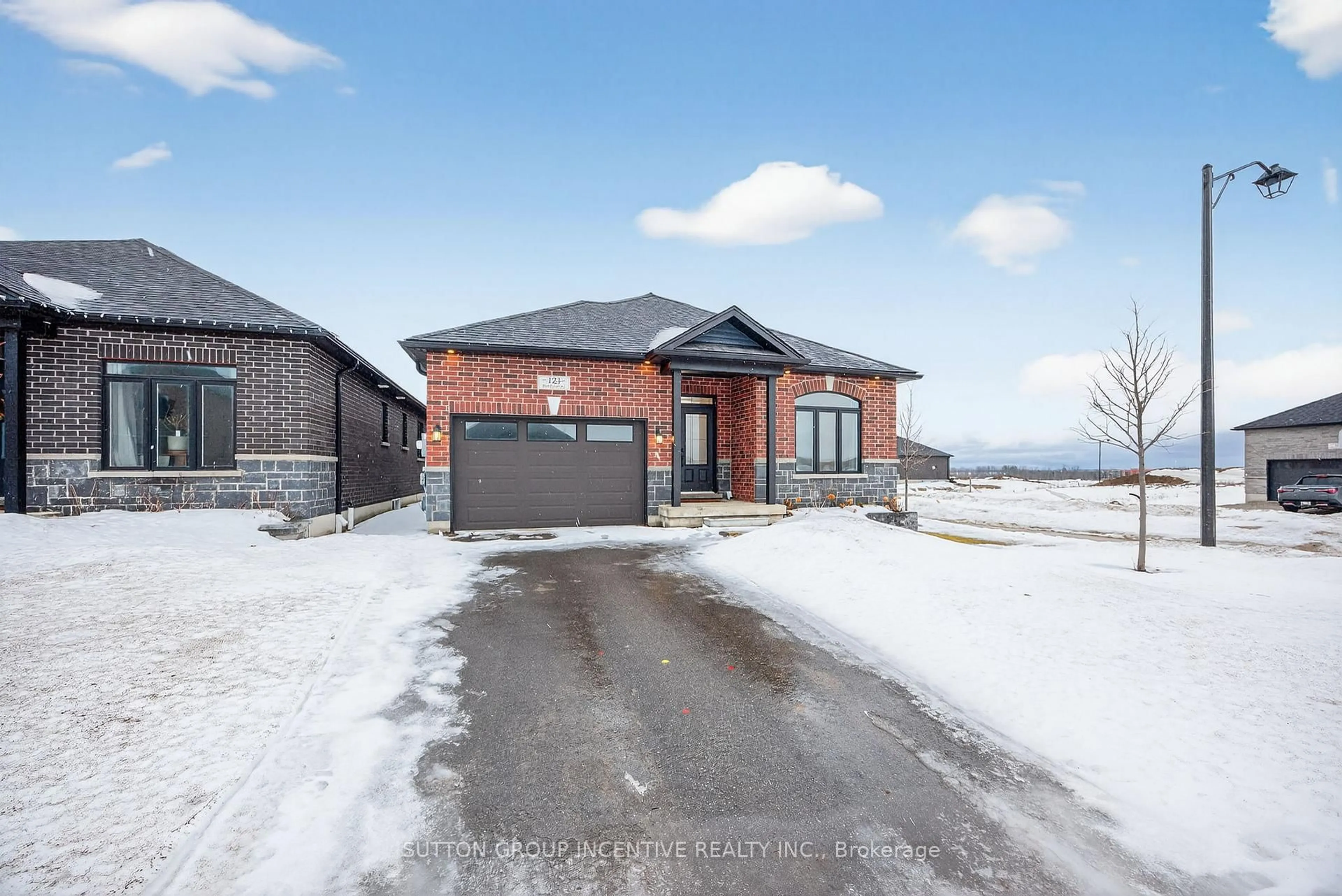 Home with brick exterior material, street for 123 Ritchie Cres, Springwater Ontario L0L 1P0