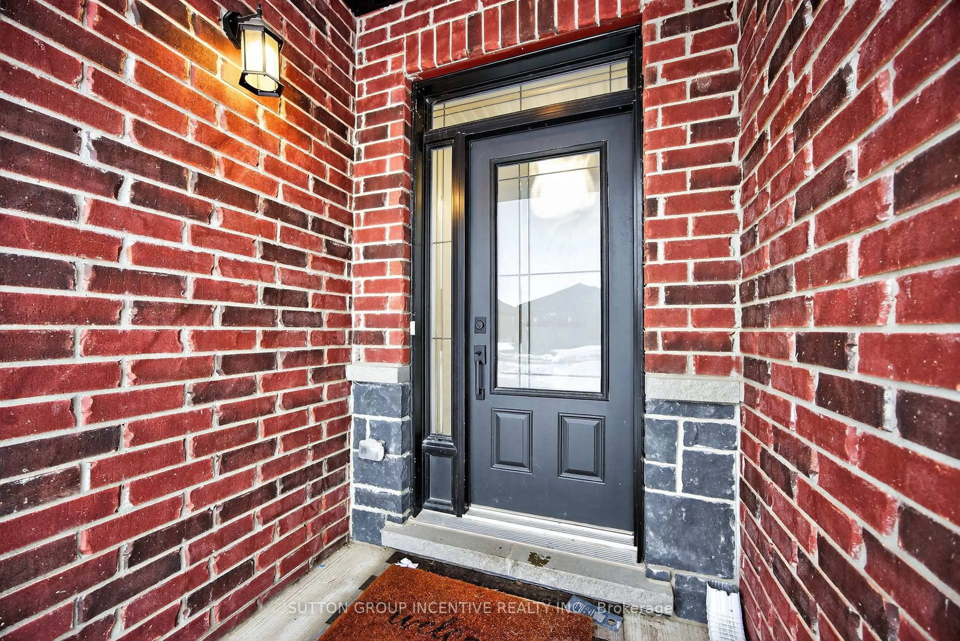 Home with brick exterior material, street for 123 Ritchie Cres, Springwater Ontario L0L 1P0