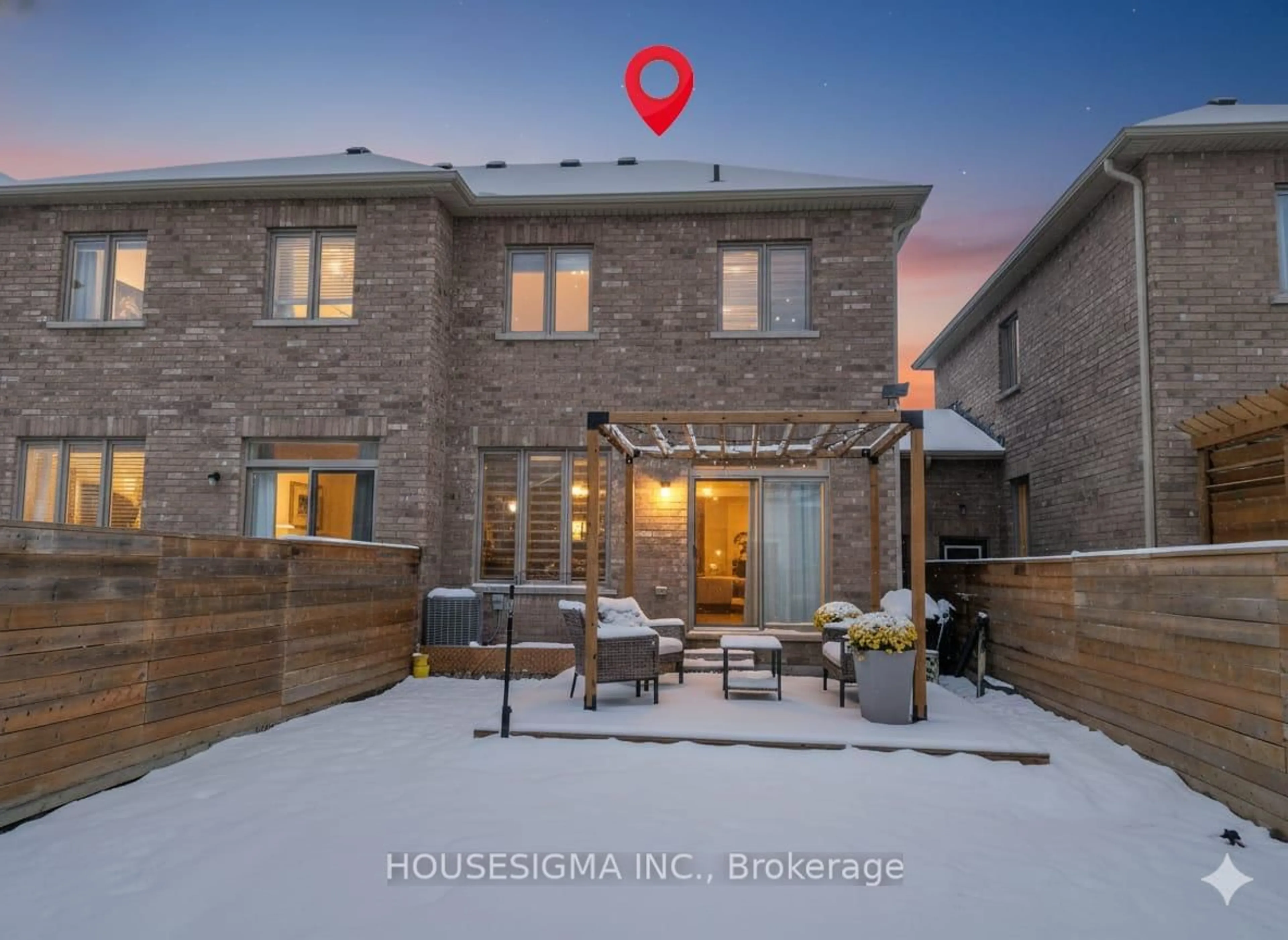 A pic from outside/outdoor area/front of a property/back of a property/a pic from drone, street for 6 Barfoot St, Collingwood Ontario L9Y 3Y7