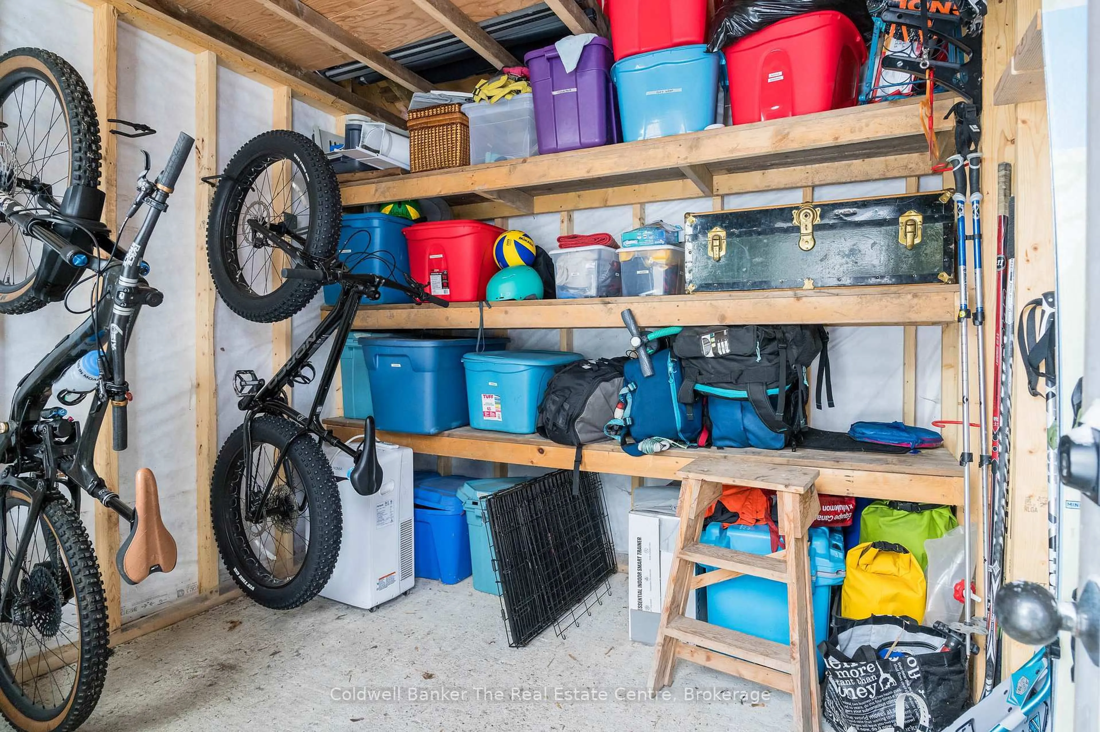 Indoor garage for 1229 County Road 124, Clearview Ontario N0C 1M0