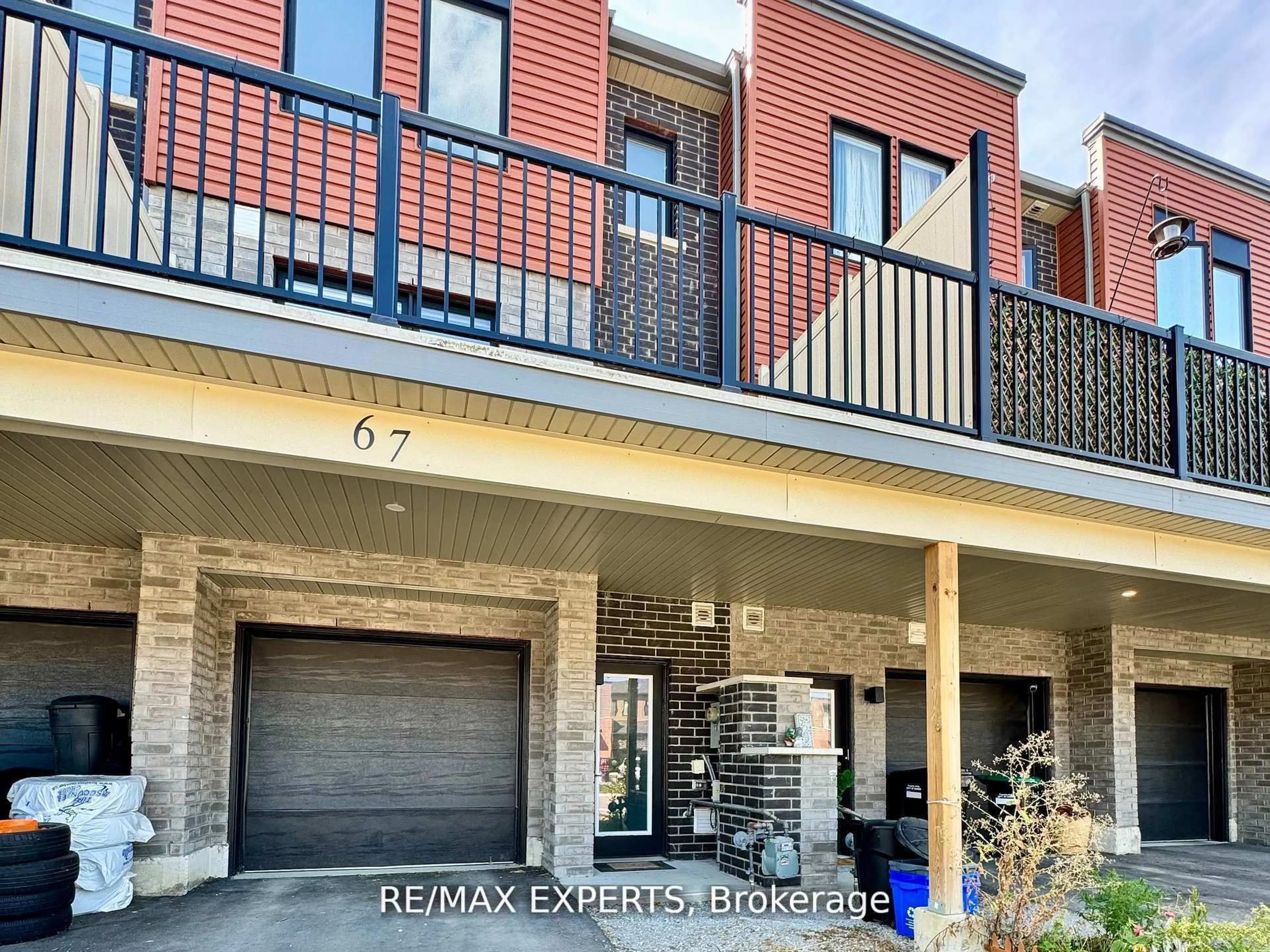 Home with brick exterior material, street for 67 Fairlane Ave, Barrie Ontario L9J 0N1