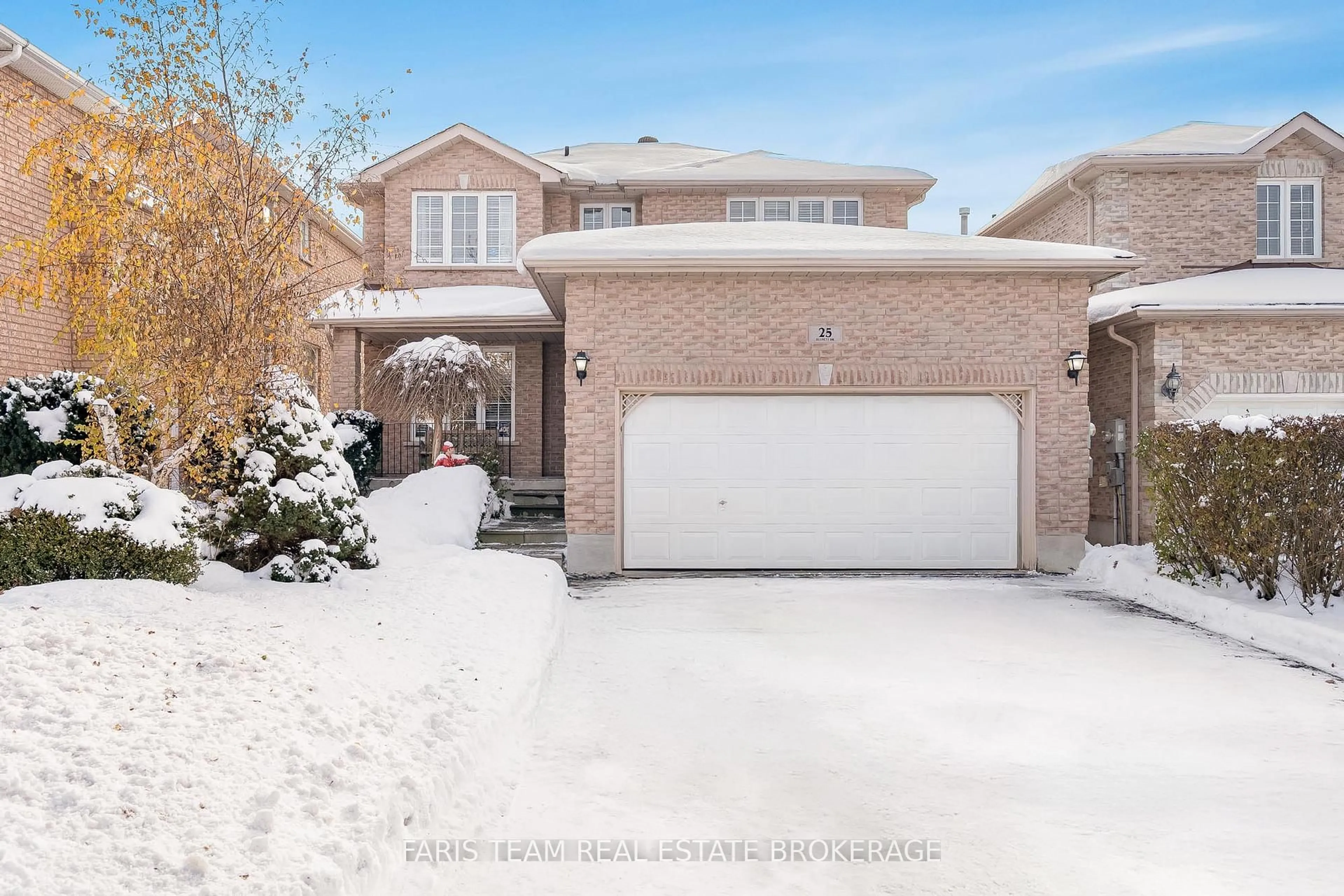 Home with brick exterior material, street for 25 Dunnett Dr, Barrie Ontario L4N 0J7