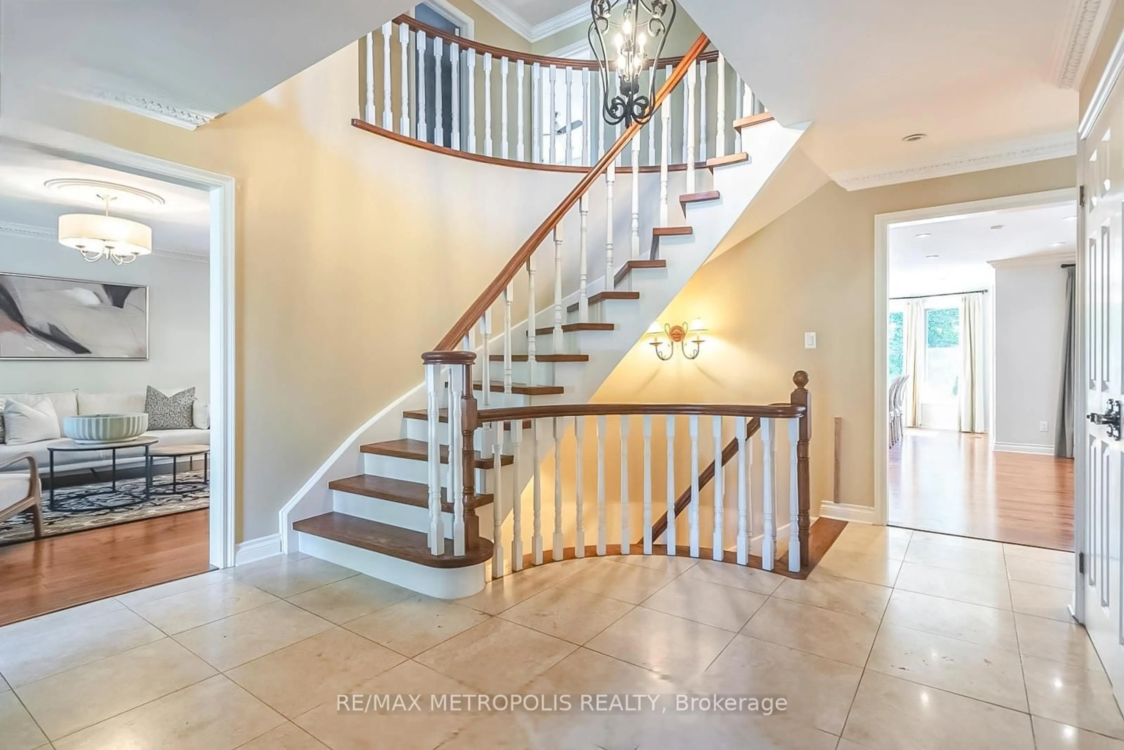 Unknown for 65 Woodcrest Rd, Barrie Ontario L4N 2V6