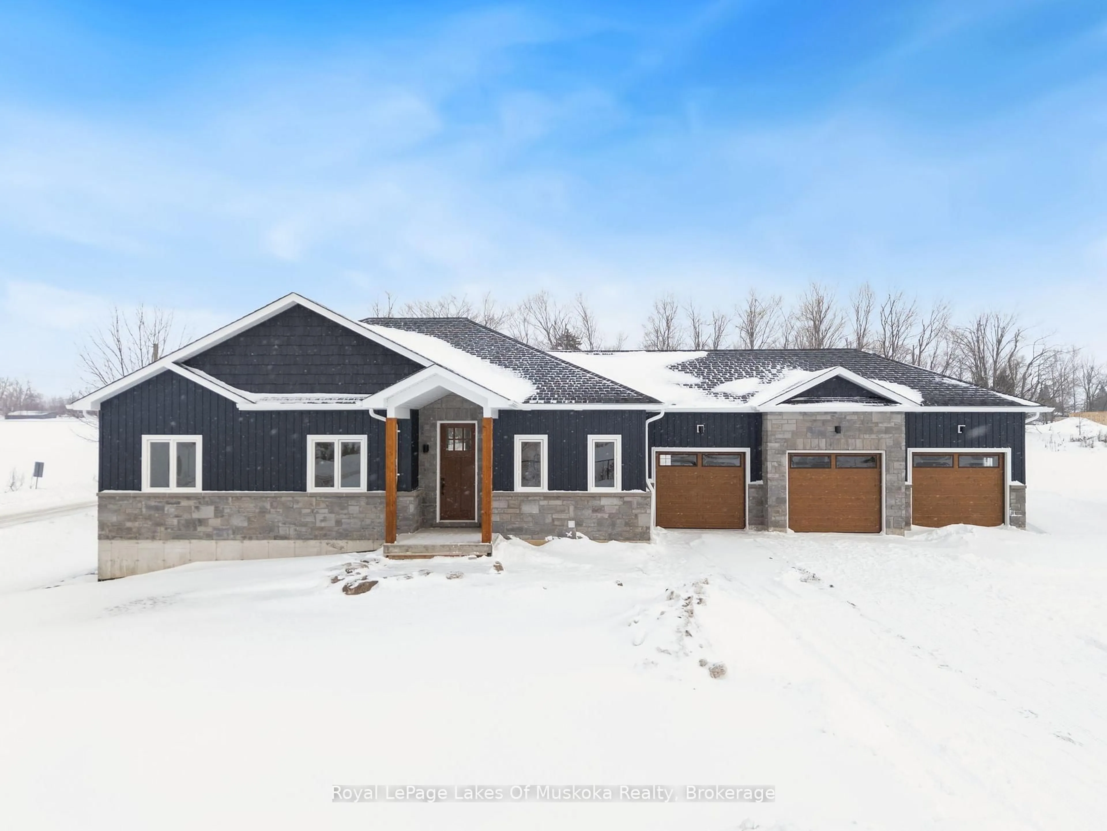 Home with brick exterior material, street for 1 Meadow Acres Rd, Oro-Medonte Ontario L0K 2G1