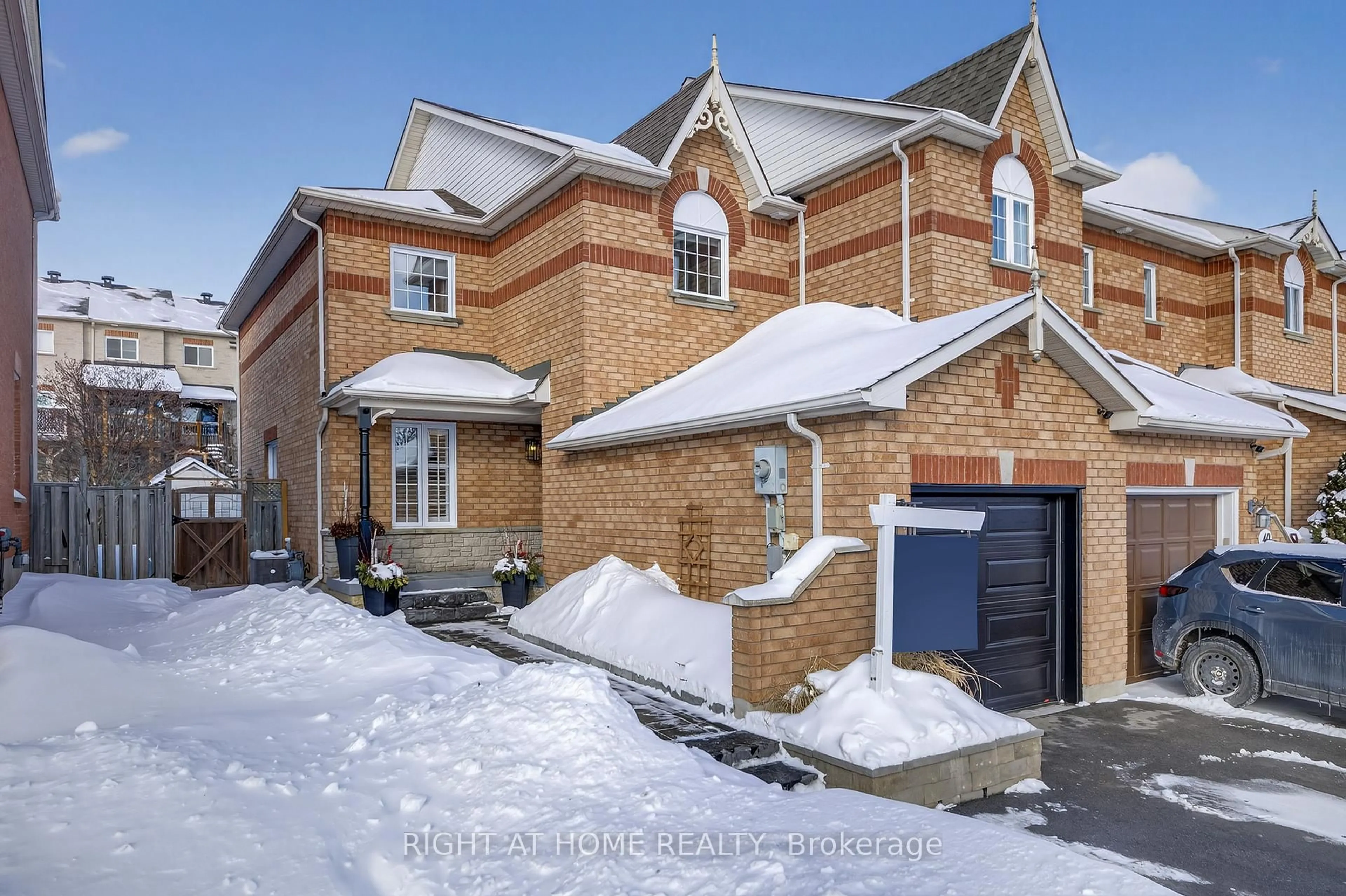 Home with brick exterior material, street for 42 DRAKE Dr, Barrie Ontario L4N 8X4