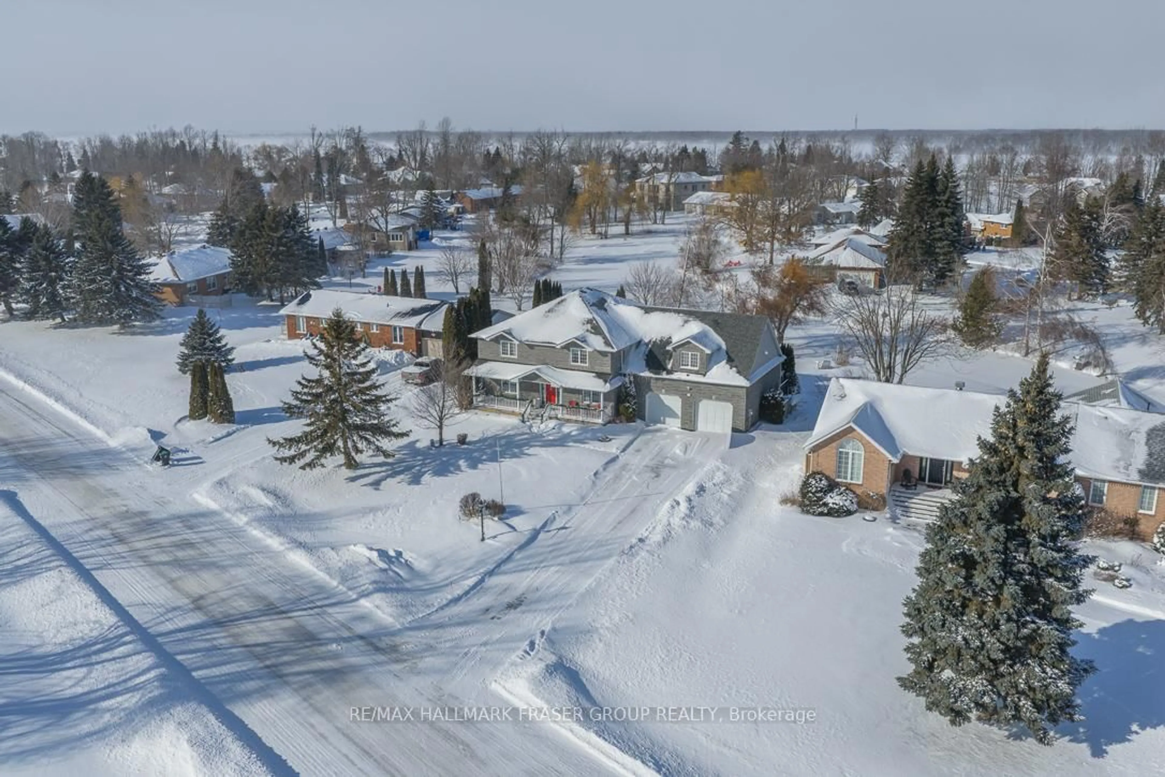 A pic from outside/outdoor area/front of a property/back of a property/a pic from drone, street for 26 Maple Gate, Ramara Ontario L0K 1B0