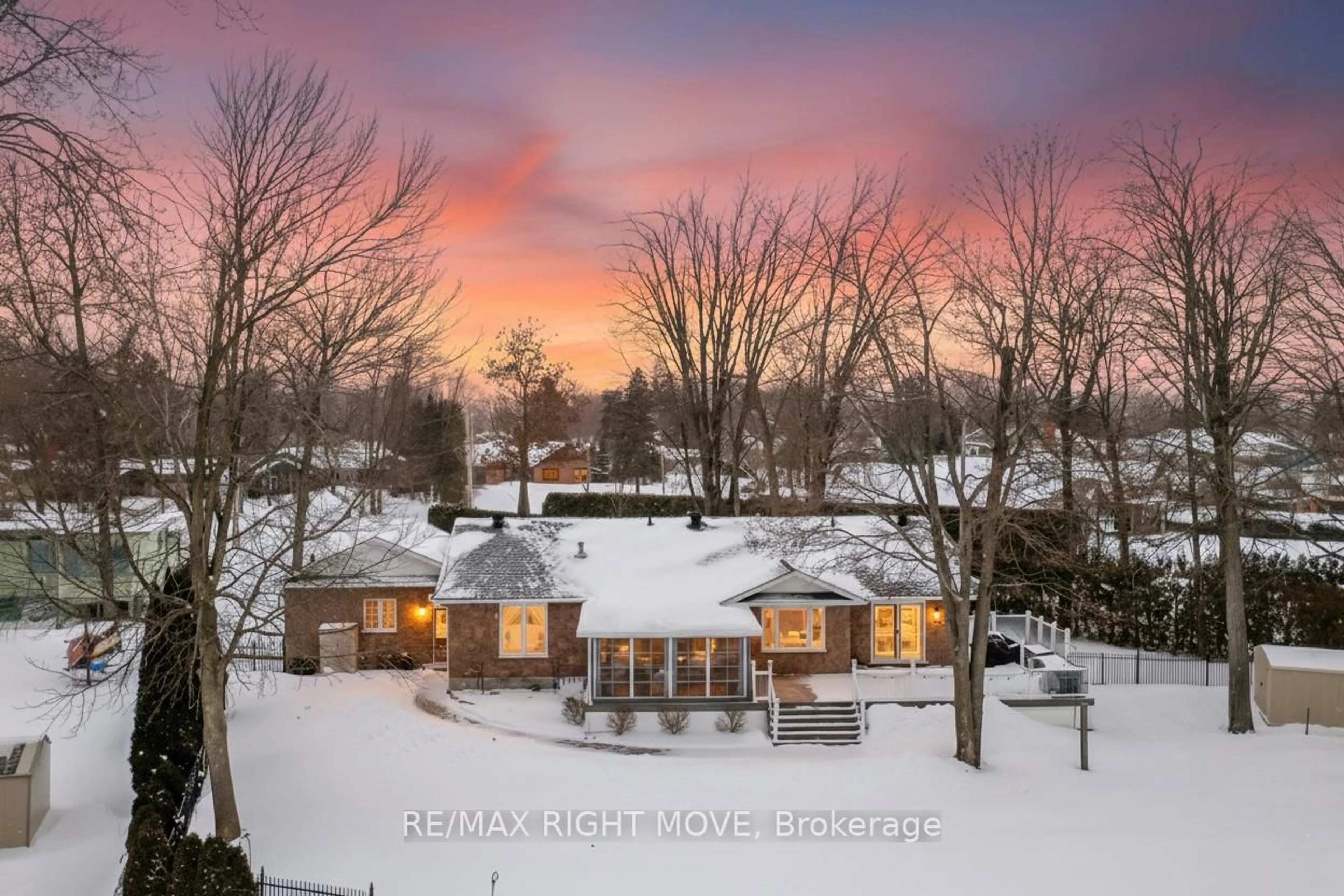 A pic from outside/outdoor area/front of a property/back of a property/a pic from drone, mountain view for 661 Glen Cres, Orillia Ontario L3V 6R2