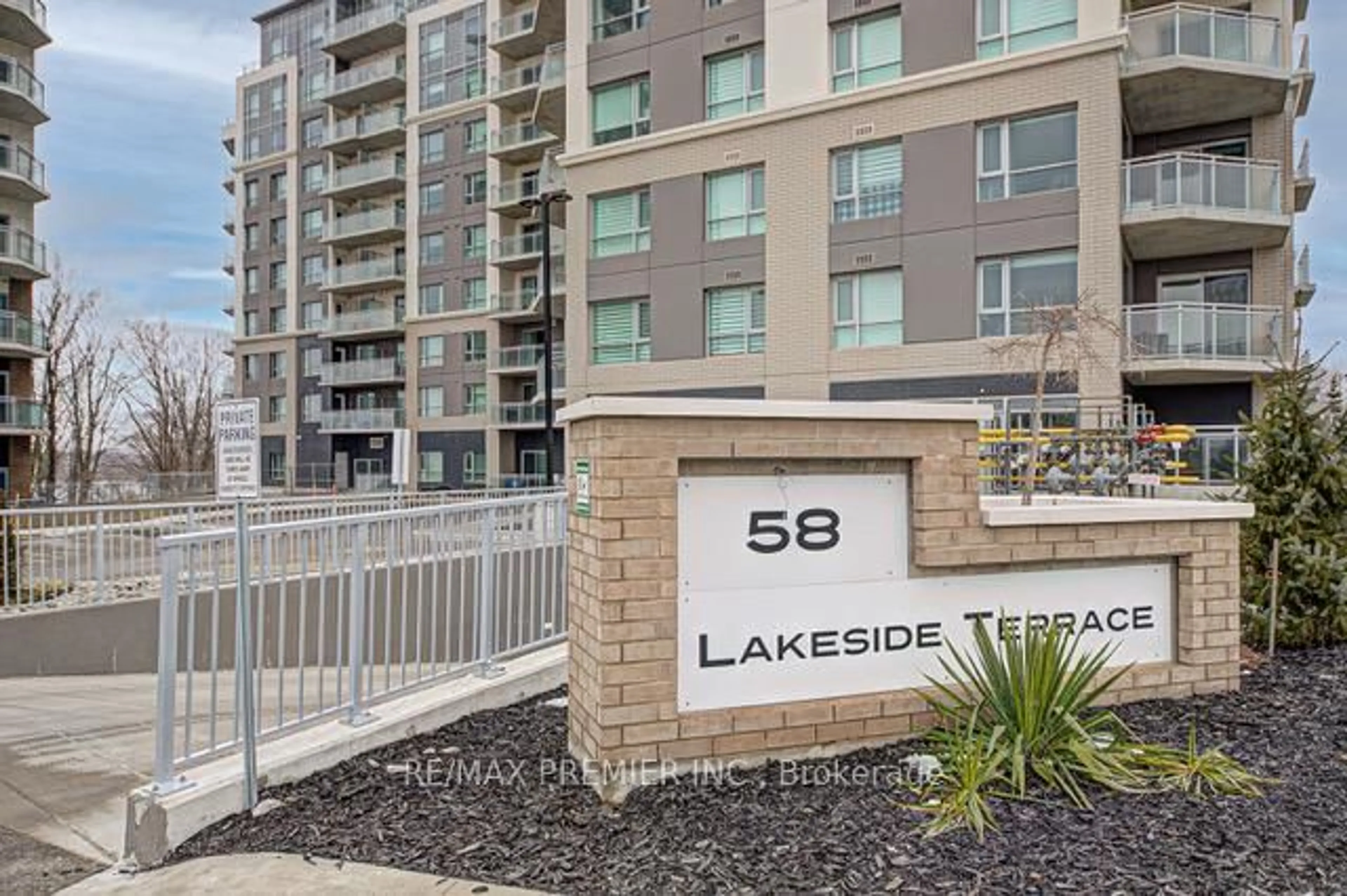 Unknown for 58 Lakeside Terr #1015, Barrie Ontario L4M 0L5