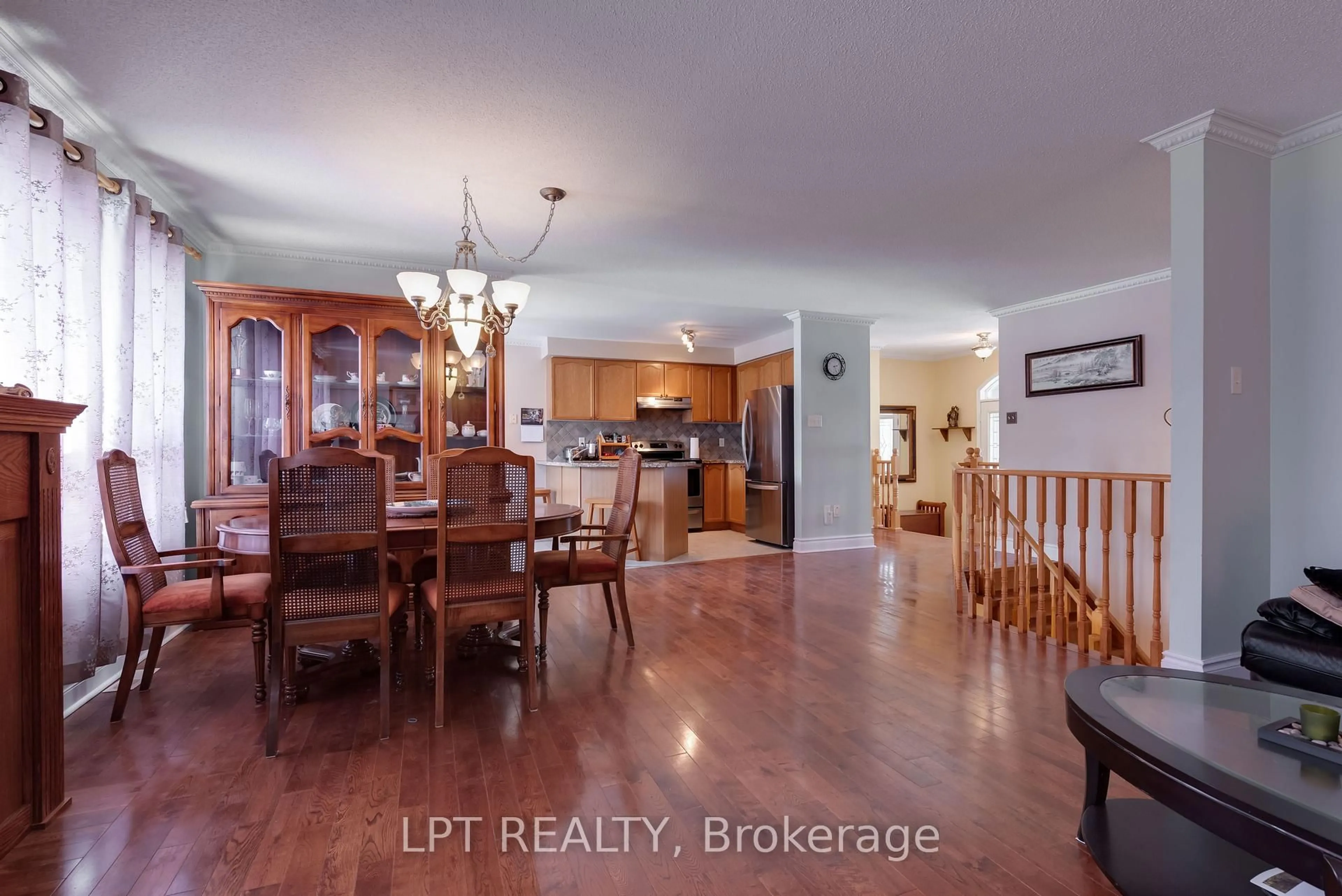 Unknown for 1 Bay Crt, Wasaga Beach Ontario L9Z 1P7